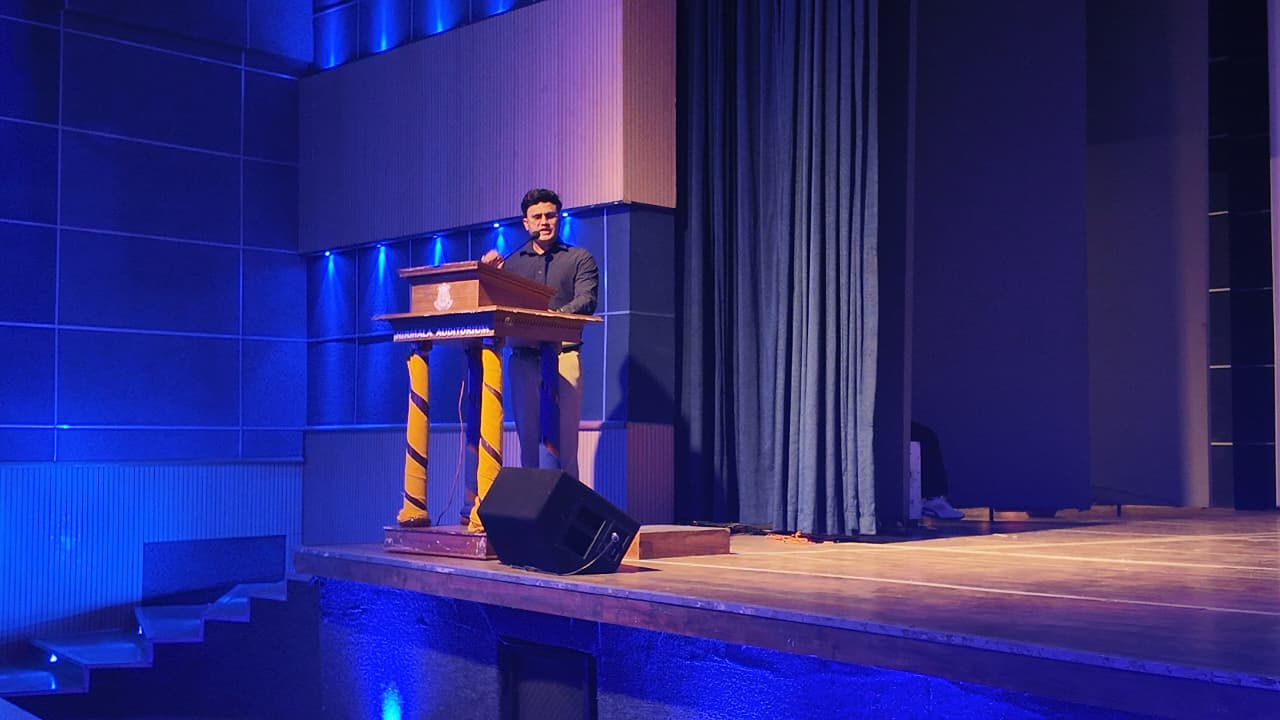 रावत पब्लिक स्कूल द्वारा वर्ल्ड अर्थ डे पर भव्य आयोजन