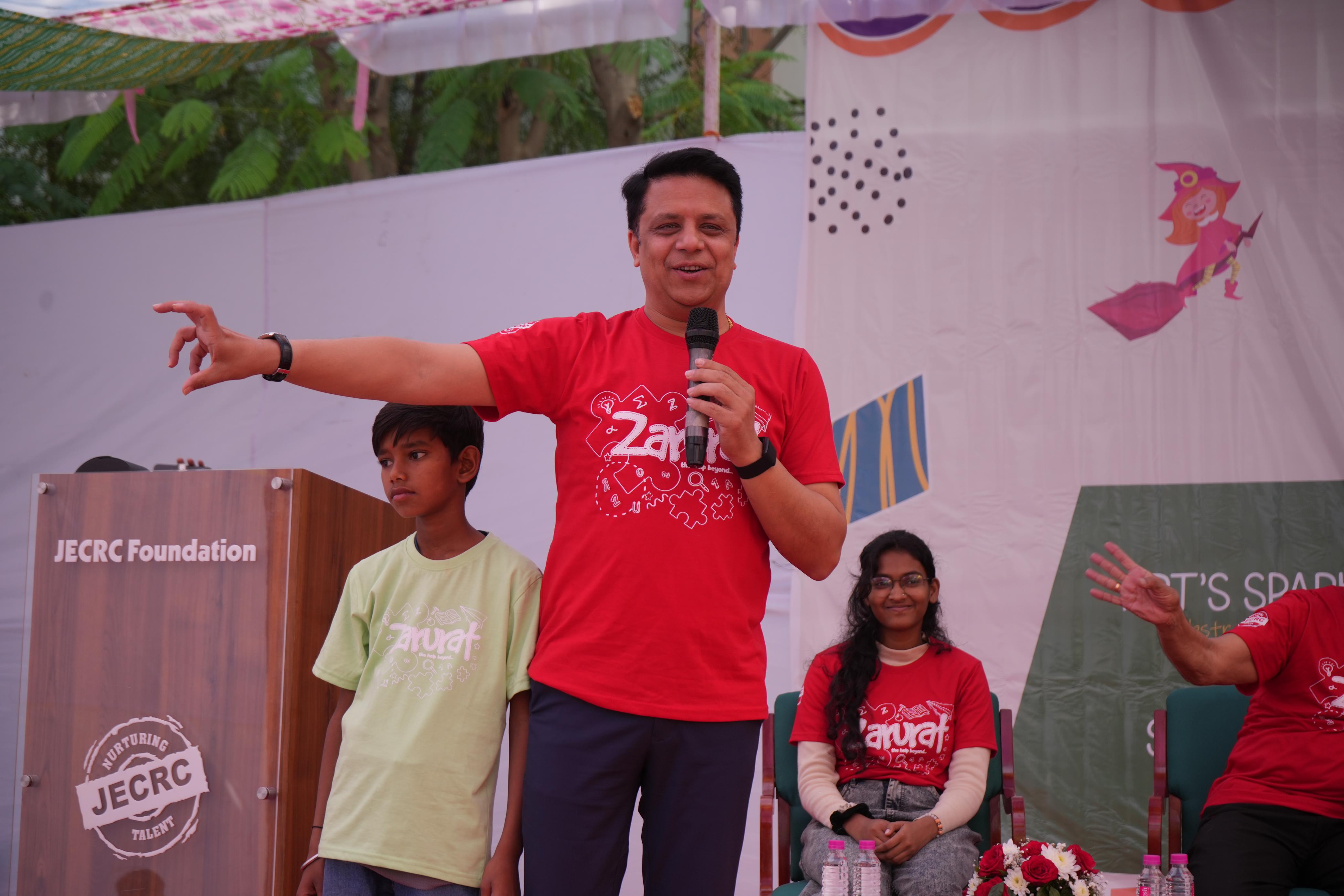 जेईसीआरसी में ‘इनोसेंस’: डिग्री नहीं, सच्ची शिक्षा और सामाजिक जिम्मेदारी का उत्सव