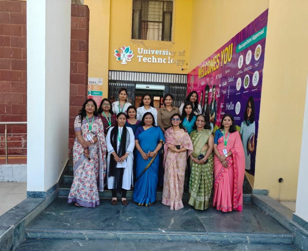 अंतर्राष्ट्रीय महिला दिवस पर यूनिवर्सिटी ऑफ टेक्नोलॉजी में महिला सशक्तिकरण कार्यक्रम आयोजित