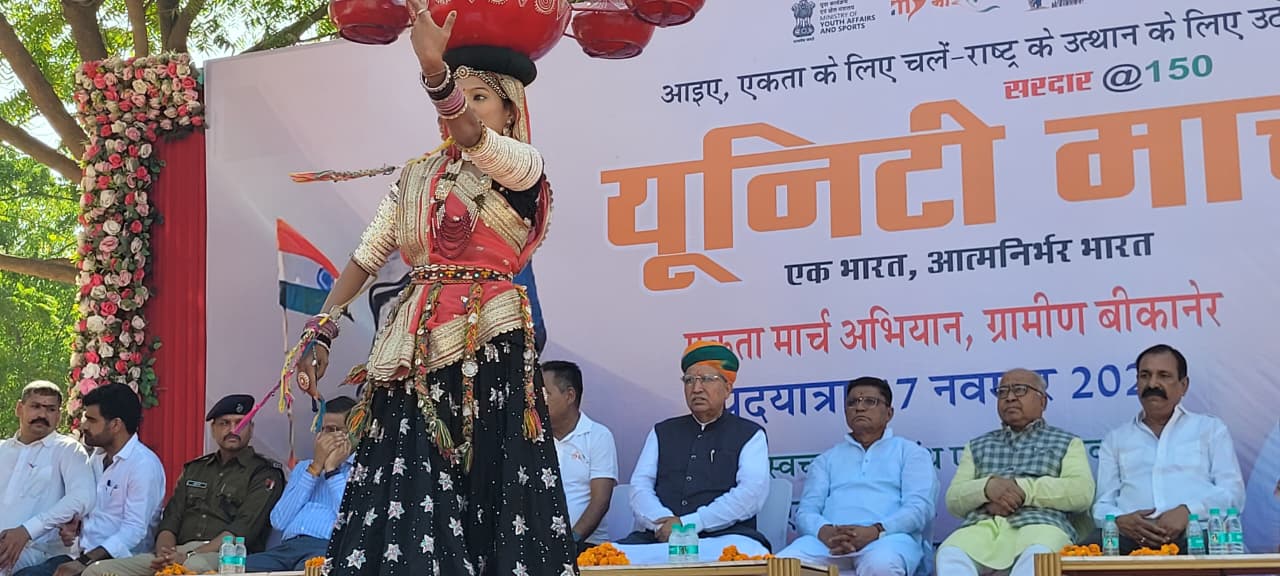 किसान भवन से कृषि विश्वविद्यालय तक पैदल चले केन्द्रीय मंत्री अर्जुन राम मेघवाल