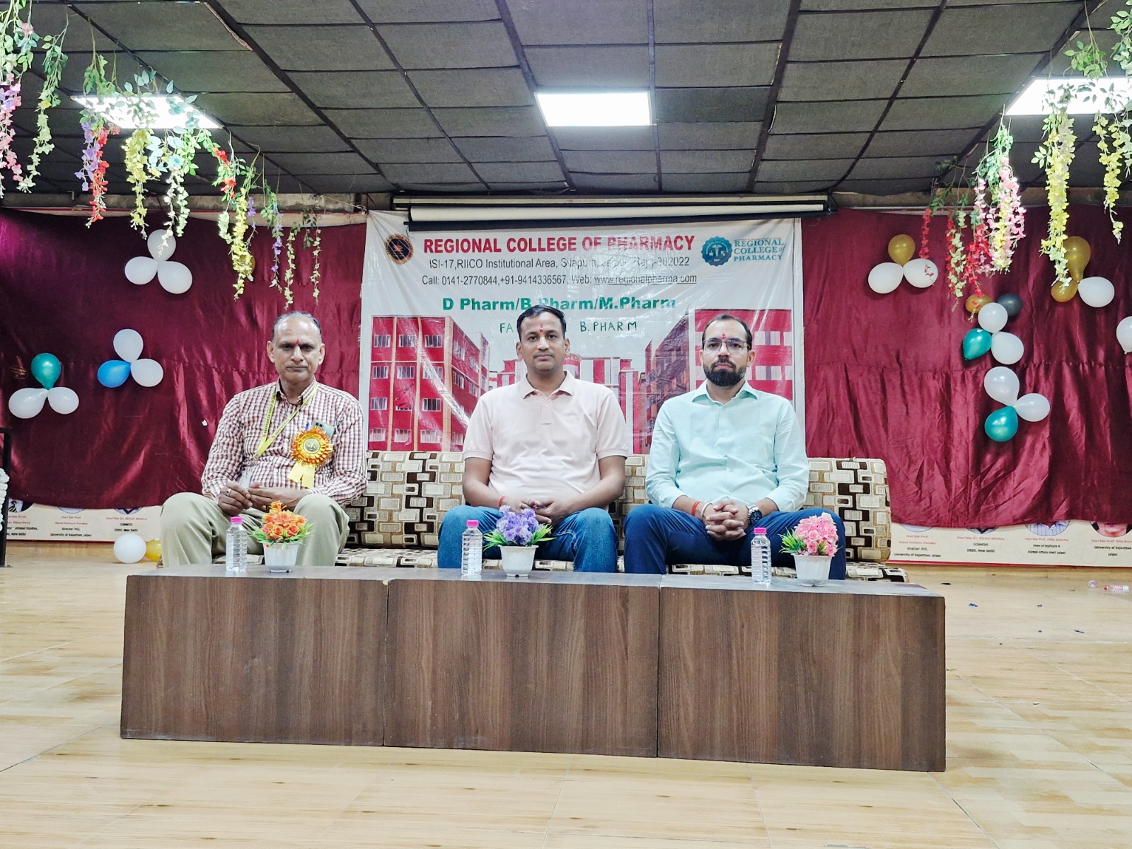 सांस्कृतिक प्रस्तुतियों और प्रेरणादायक संदेशों से गूंजा विदाई समारोह