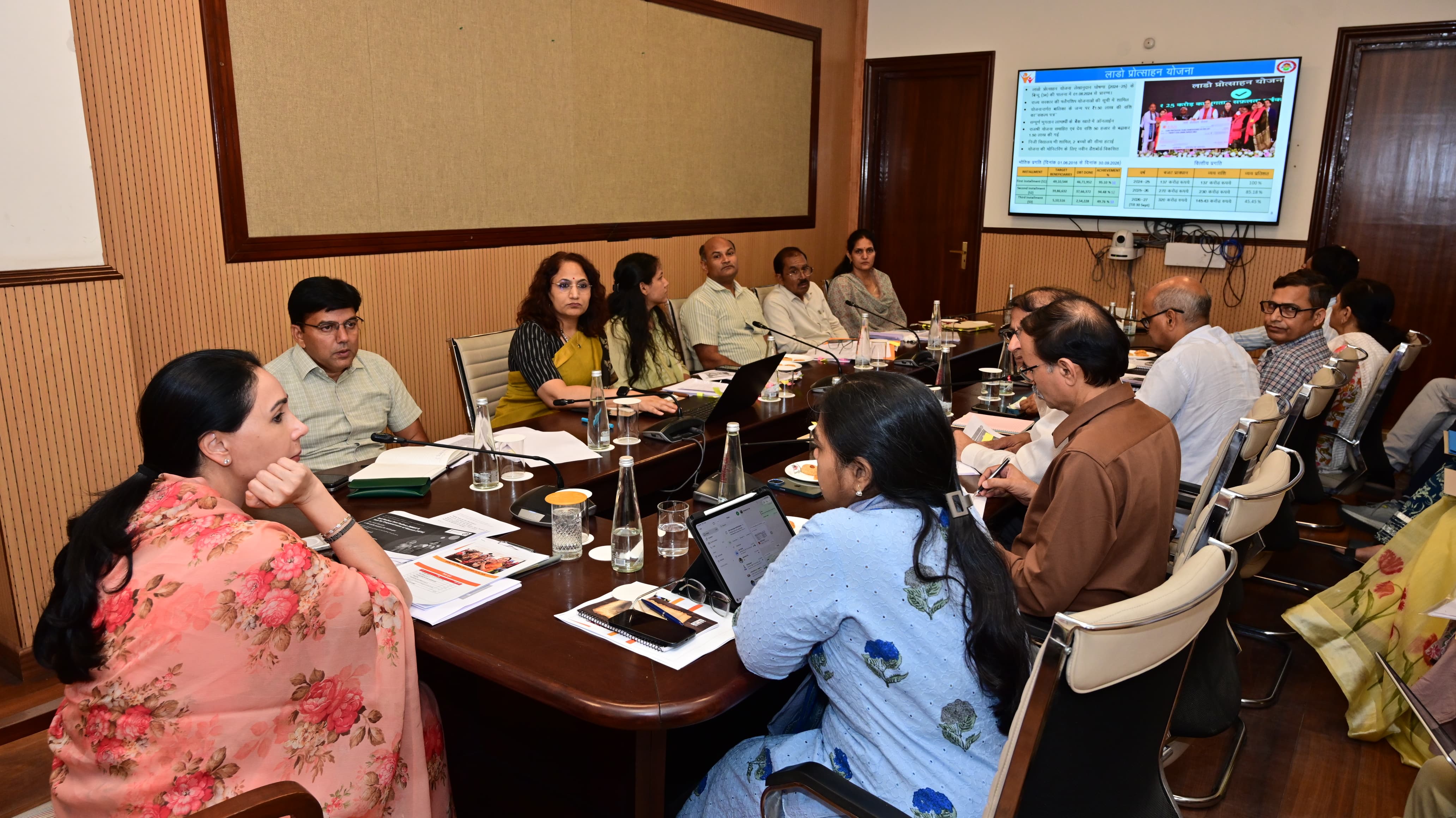 उप मुख्यमंत्री दिया कुमारी ने महिला एवं बाल विकास विभाग की योजनाओं की समीक्षा की