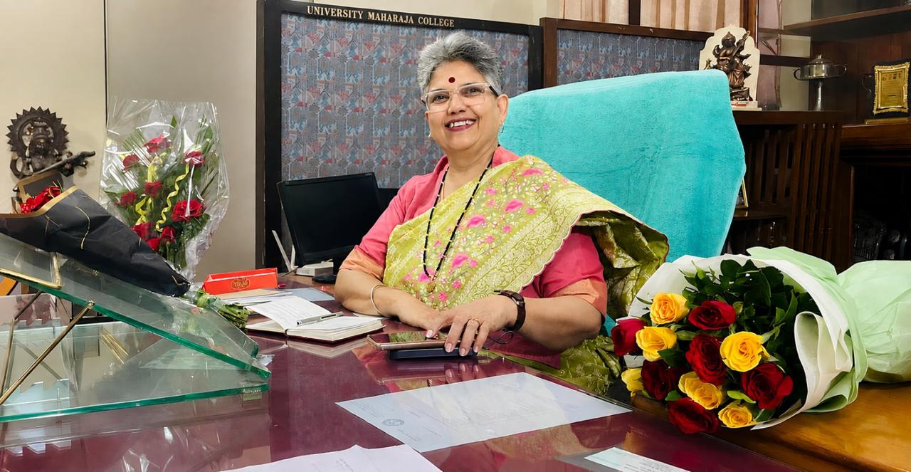 महाराजा कॉलेज को मिली पहली महिला प्रिन्सिपल