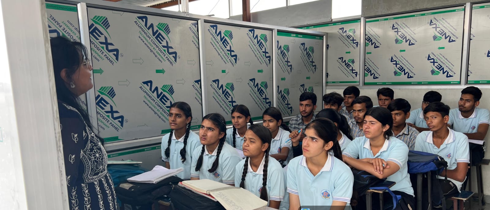 स्कूल ऑफ लॉ द्वारा करियर अवसर एवं POCSO अधिनियम पर विधिक जागरूकता कार्यक्रम आयोजित