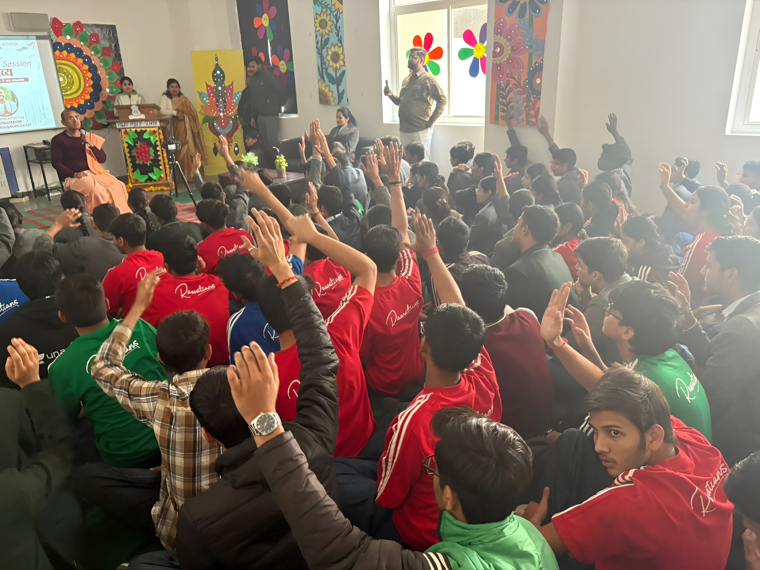 रावत पब्लिक स्कूल भांकरोटा में मोटिवेशनल सेमिनार "गंतव्य"