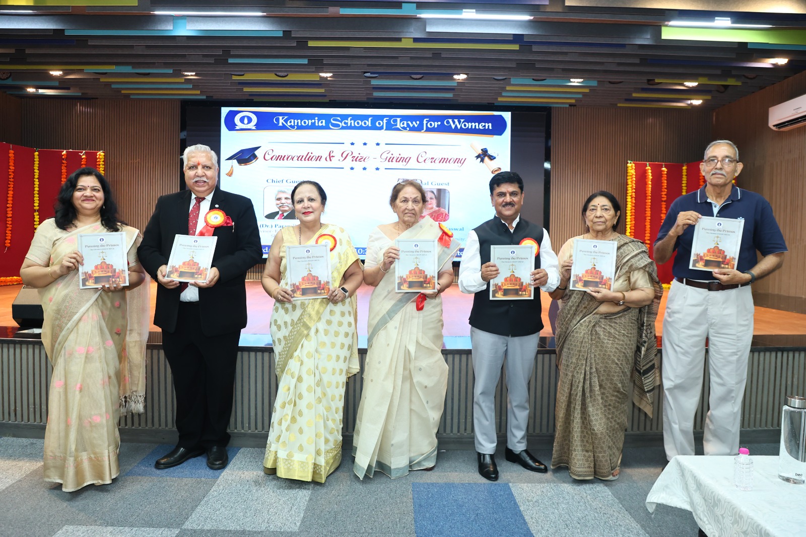 कानोडिया स्कूल ऑफ लॉ फॉर वीमेन में वार्षिक दीक्षांत एवं पुरस्कार वितरण समारोह का आयोजन