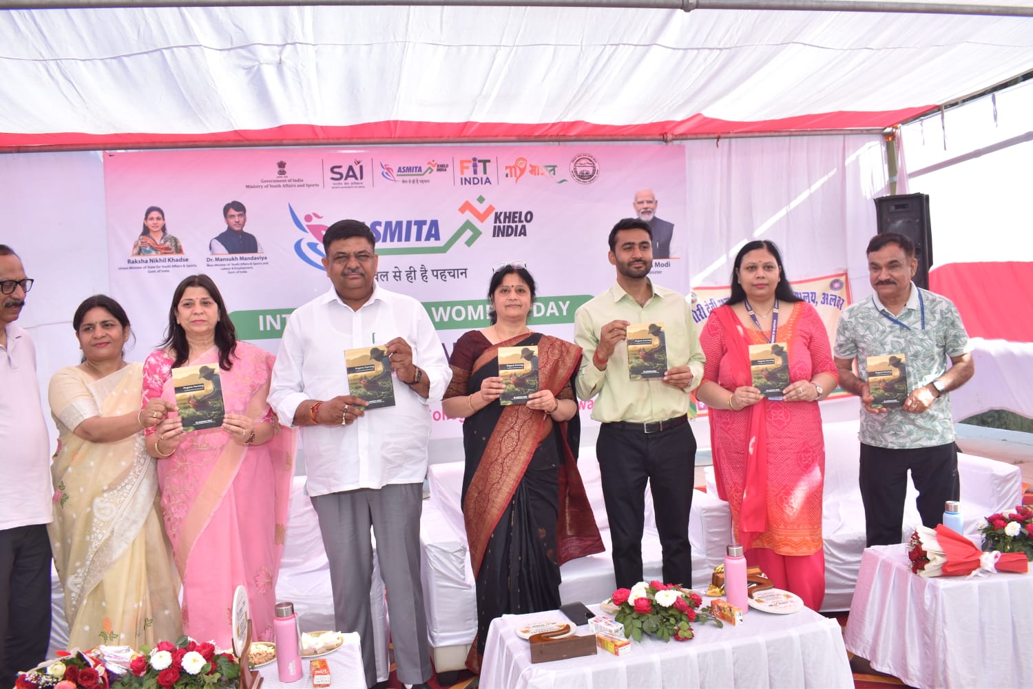 वन राज्यमंत्री संजय शर्मा ने अस्मिता खेलो इंडिया महिला एथलेटिक्स लीग व सम्मान समारोह का शुभारम्भ कर विजेता खिलाड़ियों को किया सम्मानित,