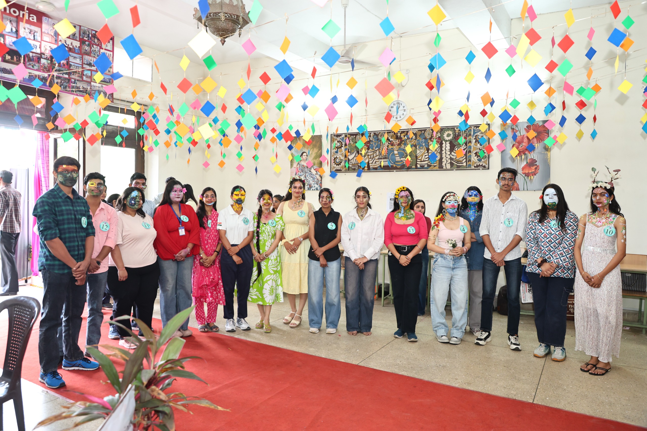 शैक्षणिक व सांस्कृतिक प्रतियोगिताओं में जमाया रंग