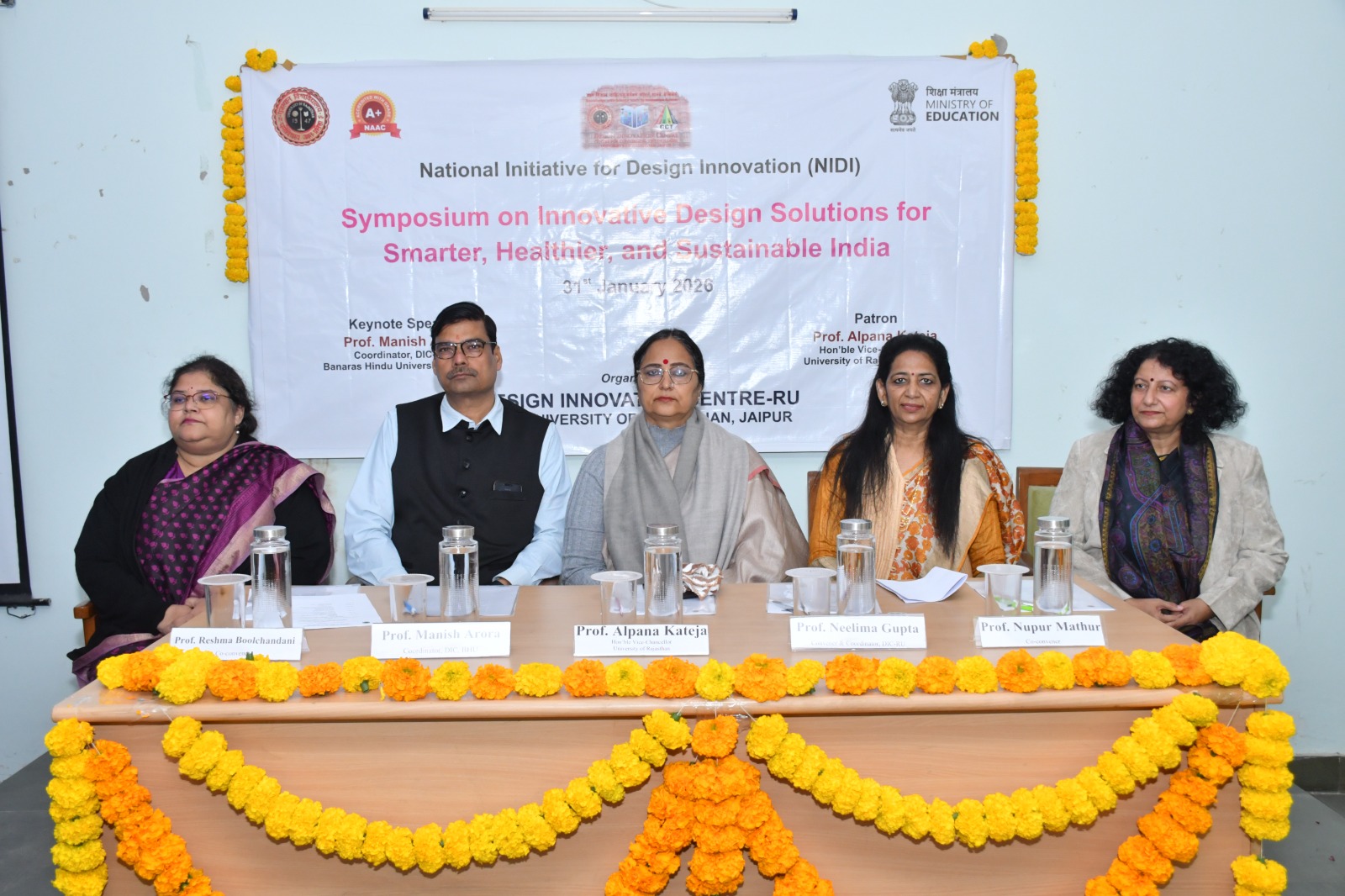 असफलता से डरें नहीं, यही नवाचार की नींव है  राजस्थान विश्वविद्यालय में “स्मार्ट, स्वस्थ एवं सतत भारत के लिए नवोन्मेषी डिज़ाइन समाधान” पर राष्ट्रीय संगोष्ठी