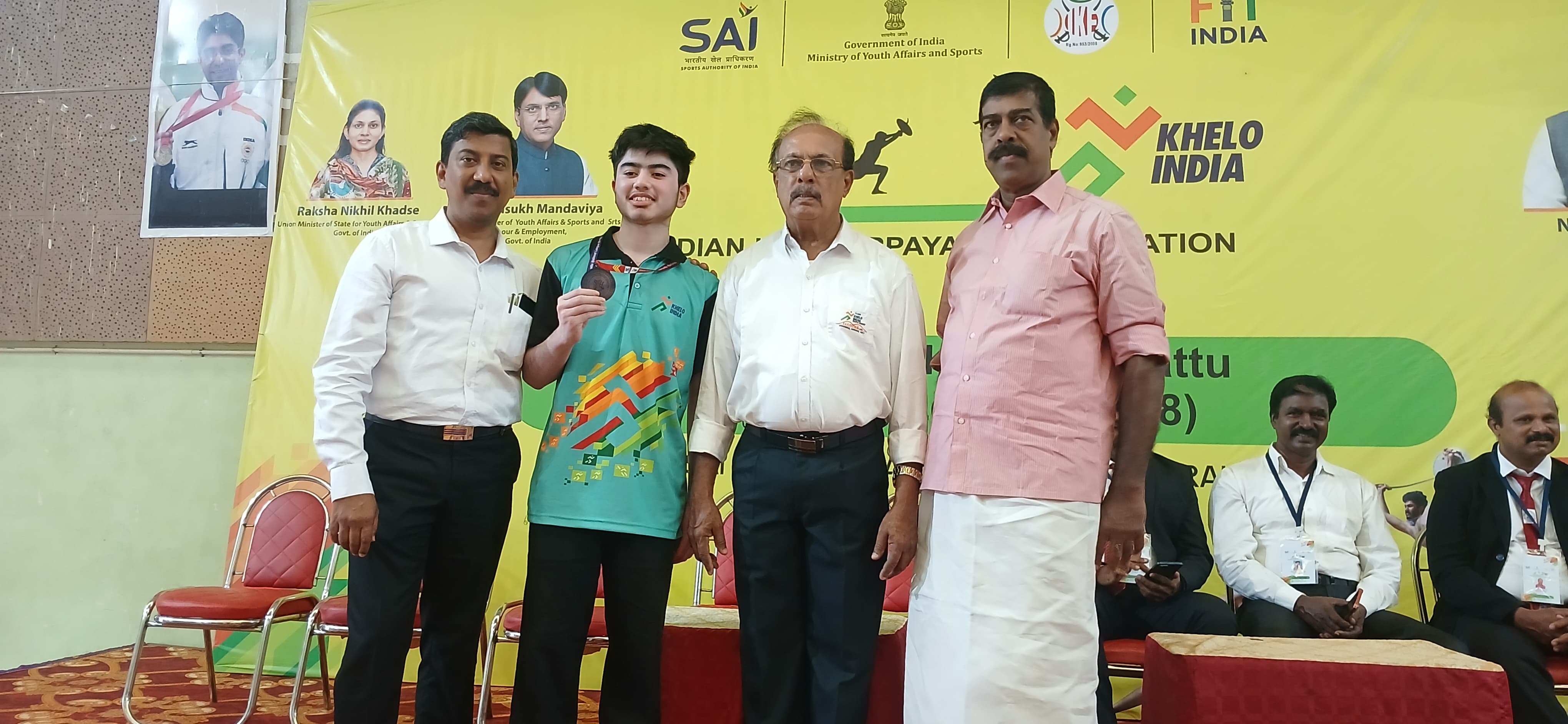 ओजस्व गजराज ने खेलो इंडिया नेशनल कलारीपेयट्टू  लीग में जीता  पदक