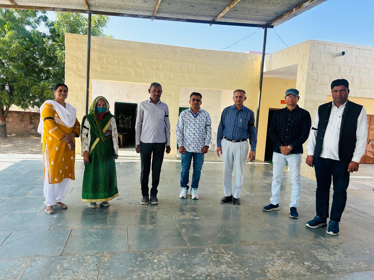 SIR में लगे BLO को दिए जा रहे दाबाब पर लगे रोक नवीन महाजन से की मुलाकात