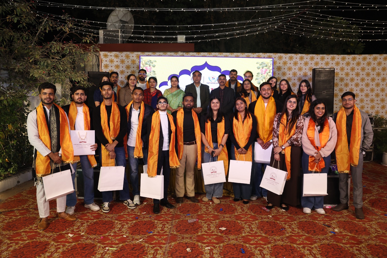 एलुमिनी ने सांझा की खट्टी मीठी यादें जयपुर