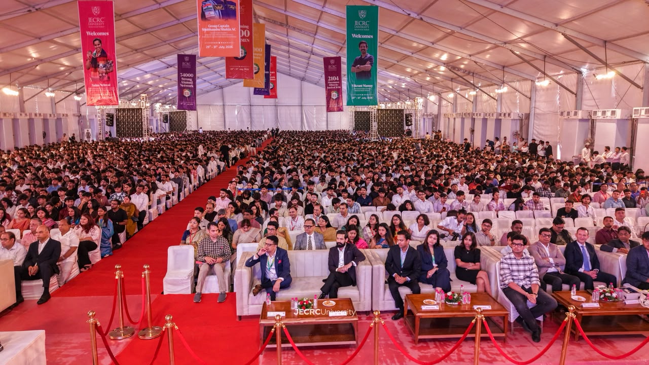 -आज का भारत सशक्त, साहसी, महत्वाकांक्षी व निडर दिखता है, और इन्ही कारणों से भारत आज भी “सारे जहाँ से अच्छा” दिखता है- ग्रुप कैप्टन शुभांशु शुक्ला, जेईसीआरसी ओरिएंट 2026