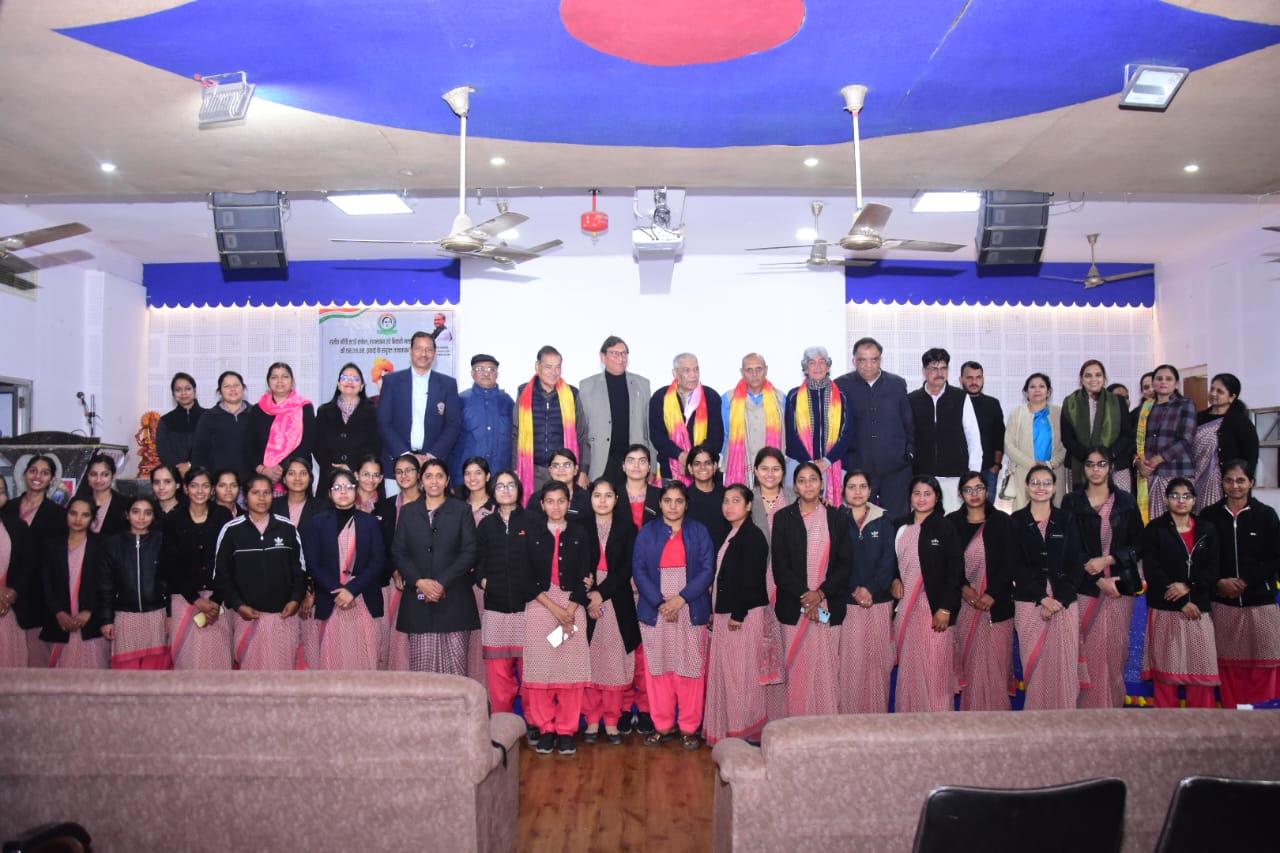 स्वामी विवेकानंद जयंती पर राजीव गांधी स्टडी सर्कल व बियानी गर्ल्स कॉलेज  द्वारा राष्ट्रीय युवा दिवस का आयोजन