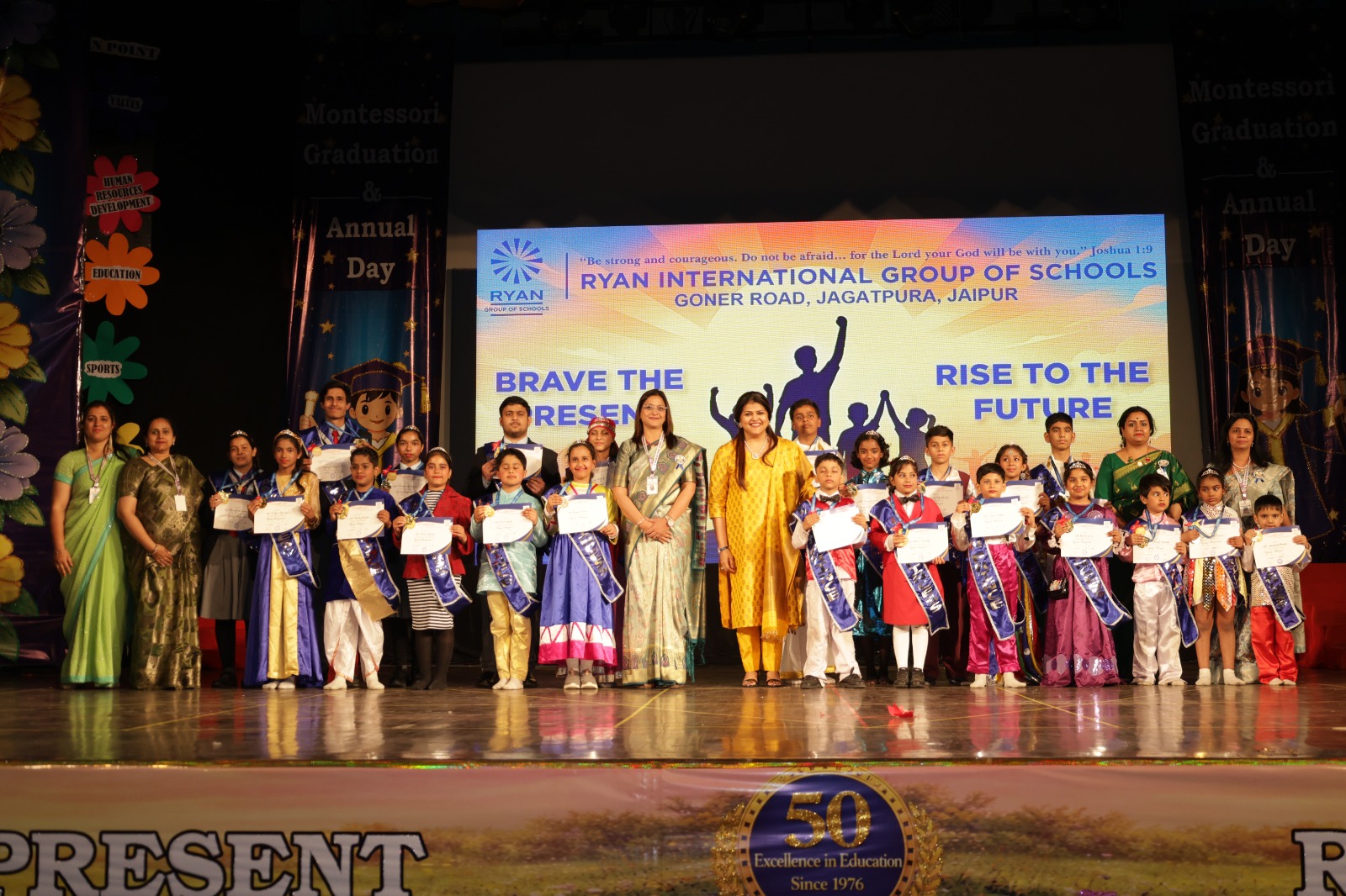 रायन इंटरनेशनल स्कूल, जगतपुरा में मॉन्टेसरी ग्रेजुएशन एवं वार्षिक उत्सव का भव्य आयोजन