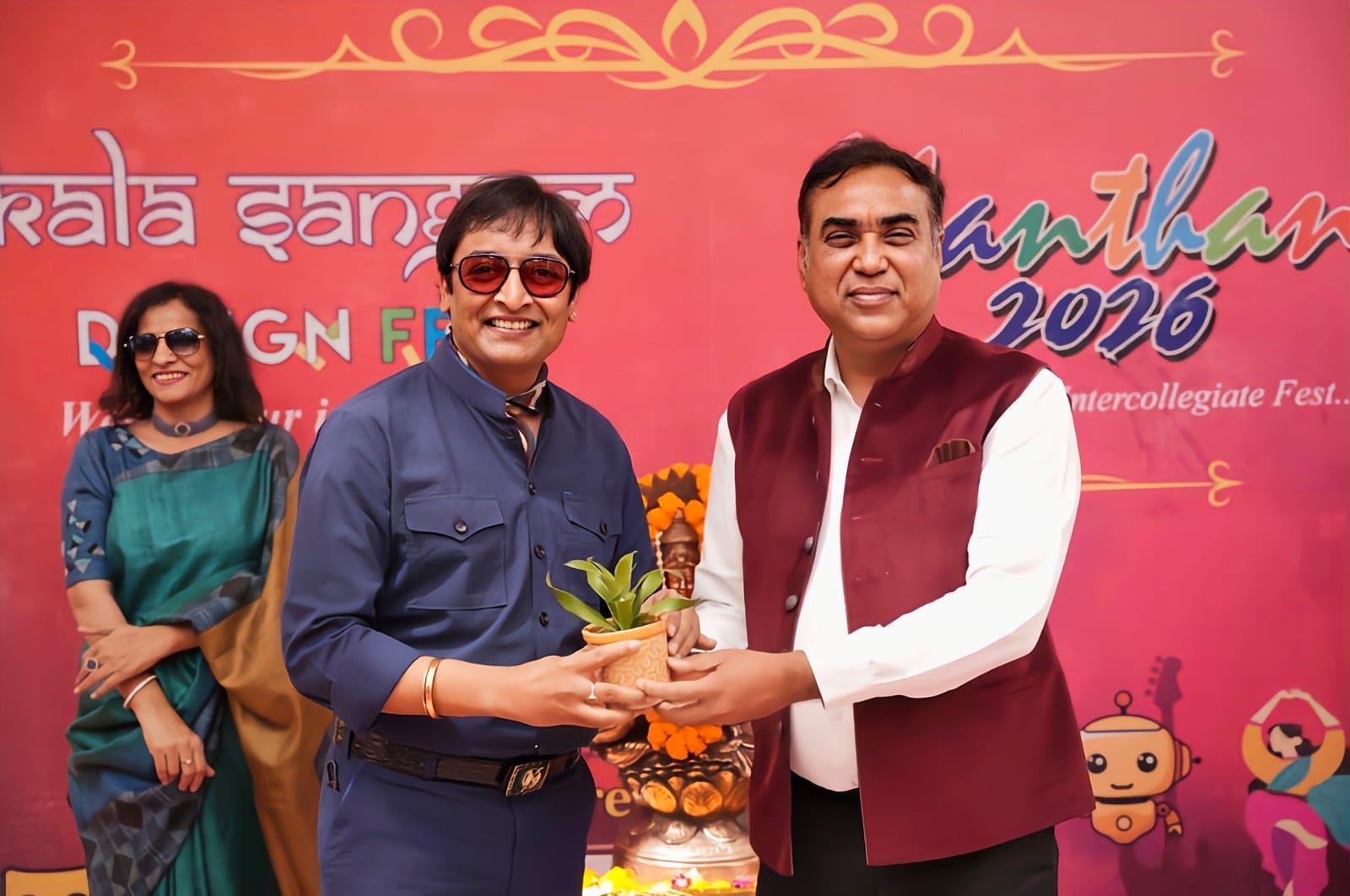 “कला संगम“ में नजर आई क्रिएटिव विविधता