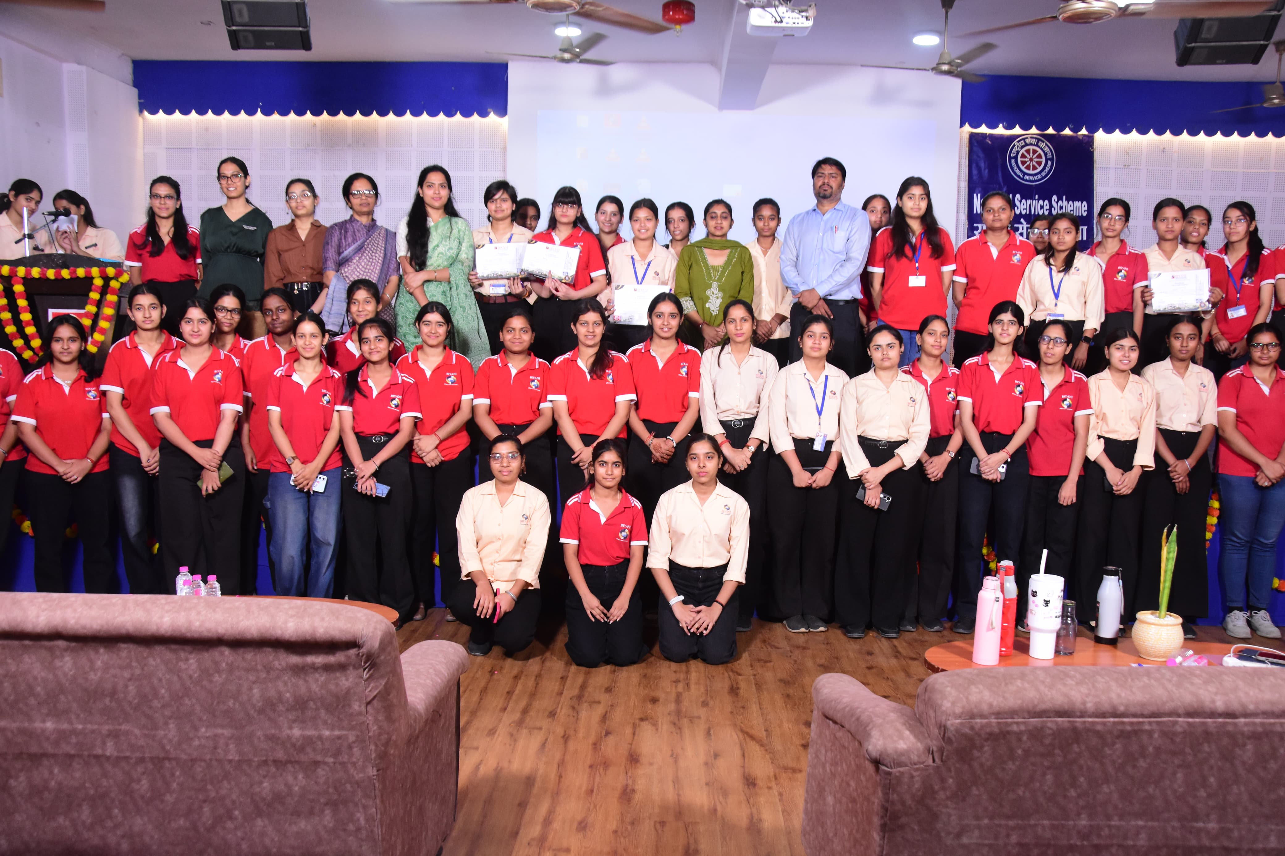 जागरूकता समारोह का आयोजन, पर्यावरण के प्रति किया जागरूक