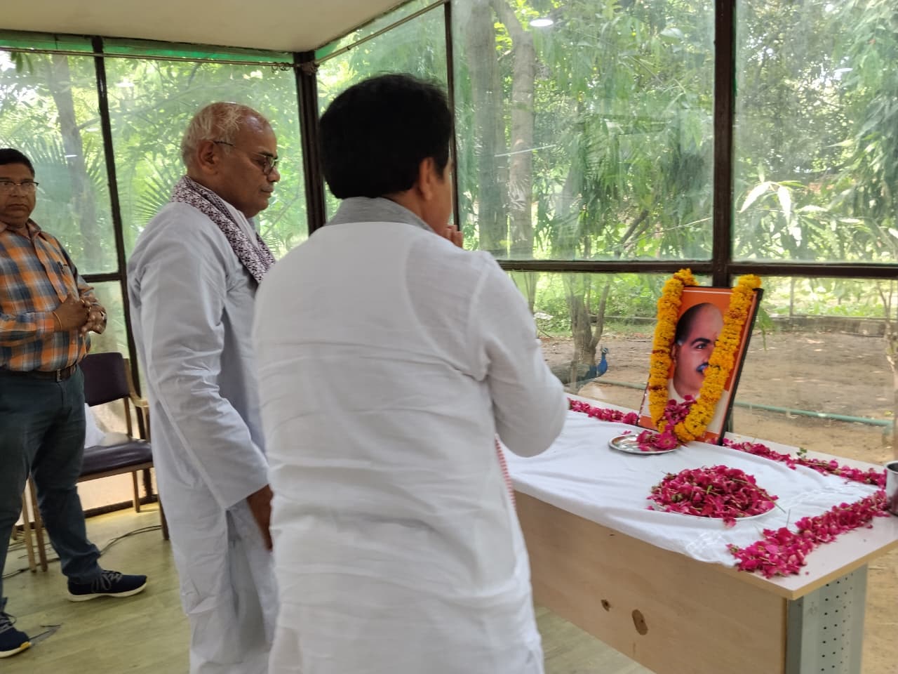 शिक्षा एवं पंचायती राज मंत्री  मदन दिलावर ने डॉक्टर श्यामा प्रसाद मुखर्जी को दी श्रद्धांजलि