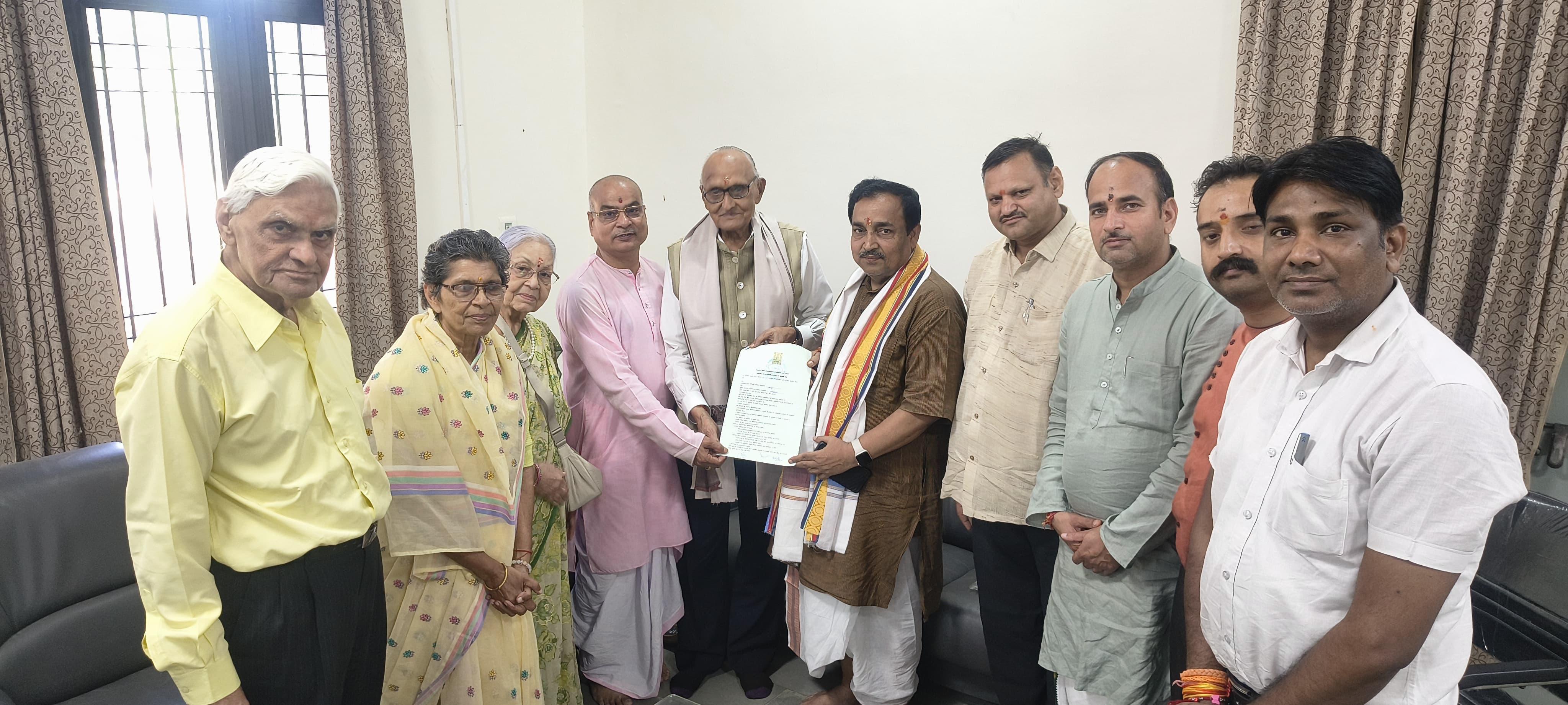राजस्थान मन्त्र प्रतिष्ठान एवं सुप्रीम फ़ाउंडेशन, जसवन्तगढ़ के मध्य शैक्षणिक सहयोग हेतु एमओयू हस्ताक्षरित