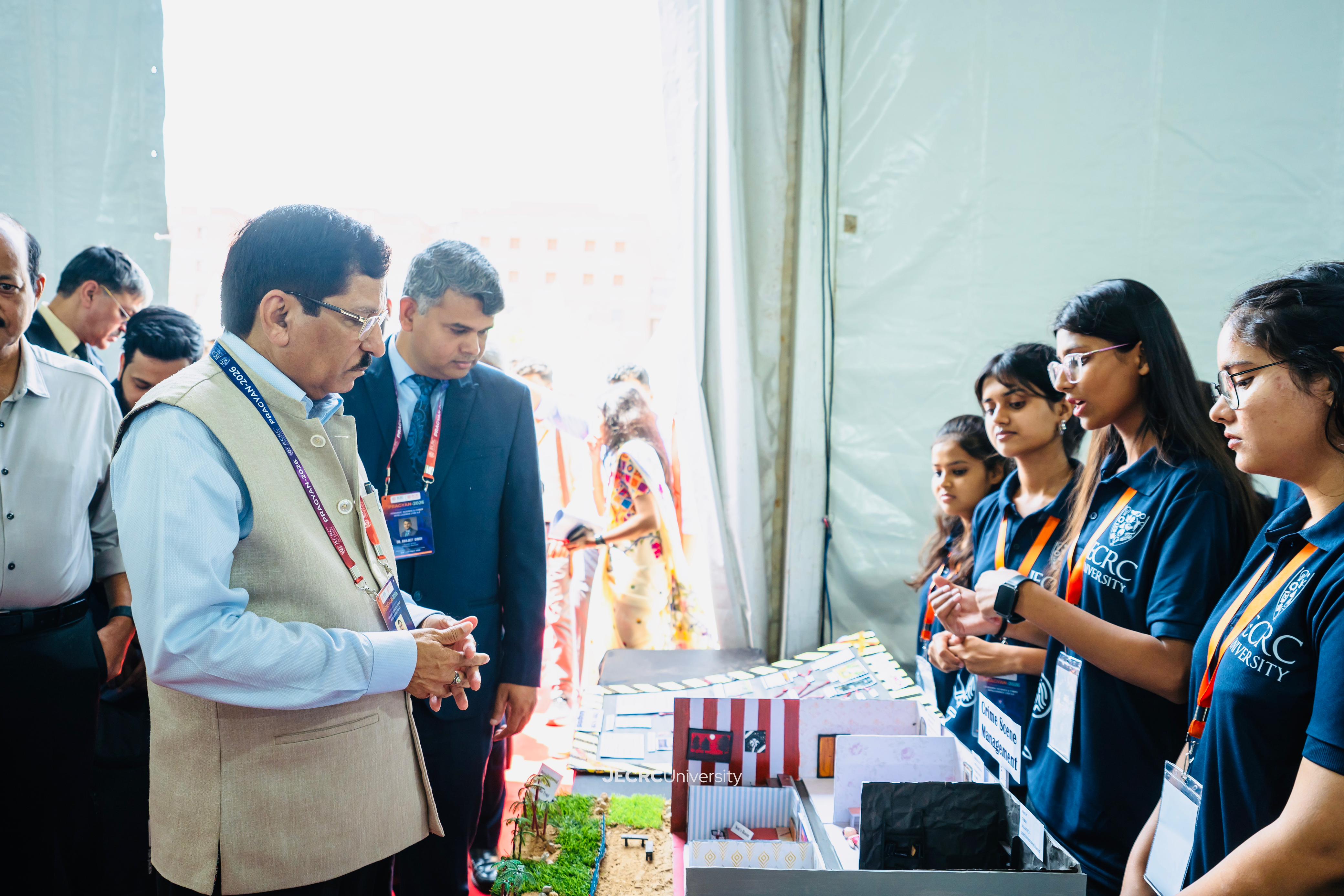 देश के पहले फॉरेंसिक साइंस हैकाथॉन में छात्रों ने सुलझाईं केस जांच की जटिलताएं