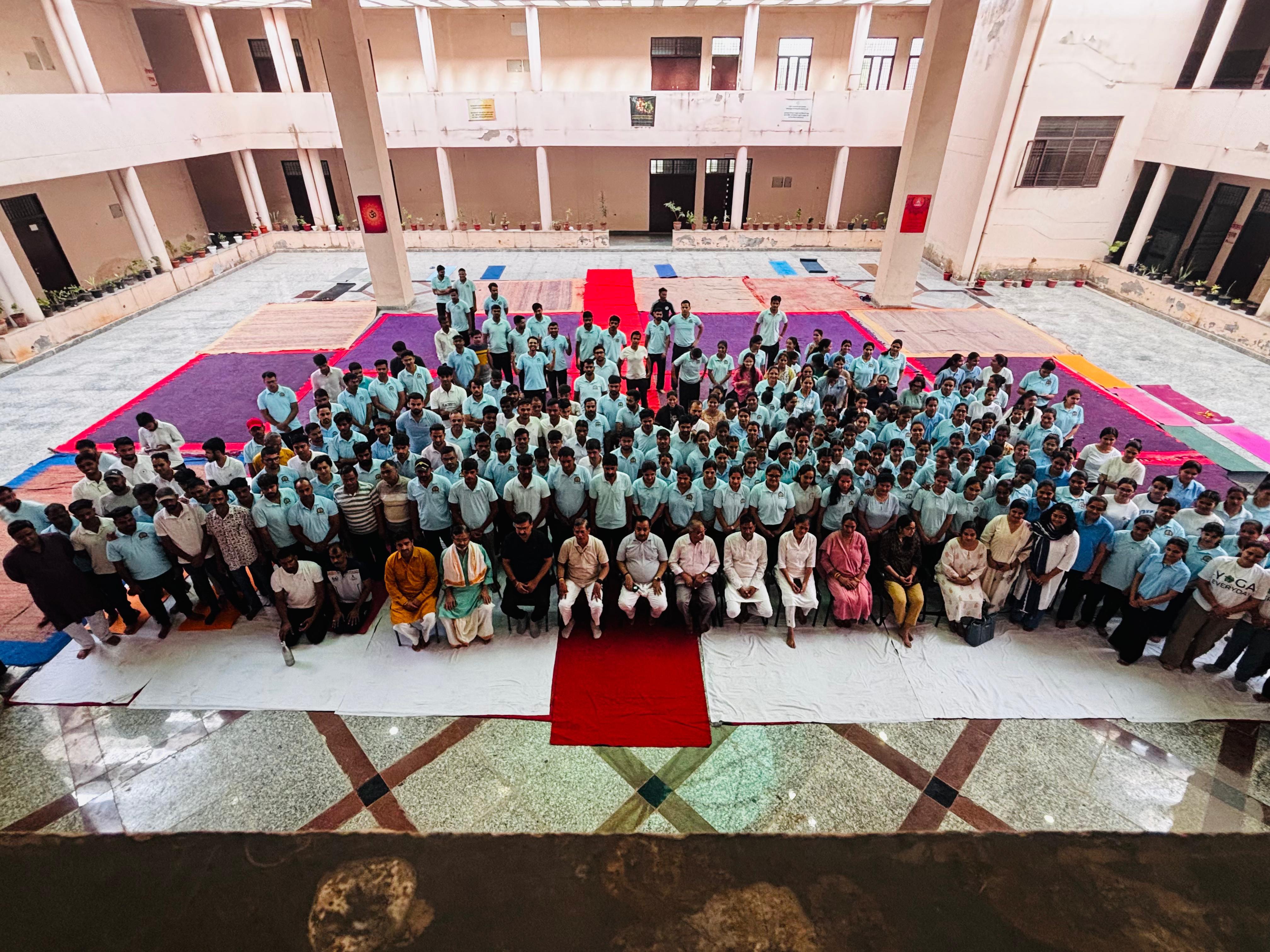 योग से ही निरोग रहेगा शरीर: राजस्थान संस्कृत विश्वविद्यालय में उत्साहपूर्वक मनाया गया 12वां अंतर्राष्ट्रीय योग दिवस