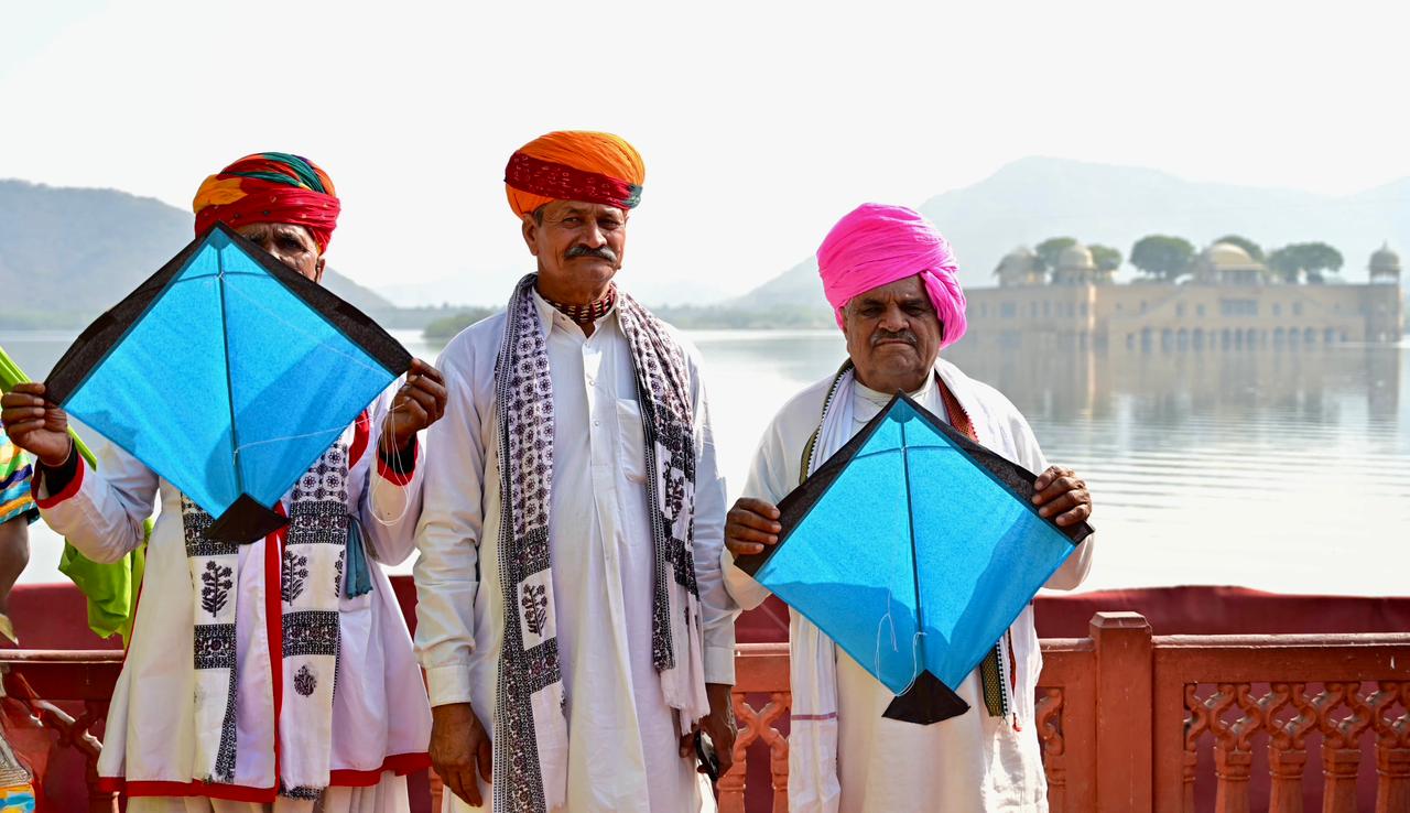 मकर संक्रांति के अवसर पर सातों संभागों में एक साथ आयोजित हुआ भव्य पतंगोत्सव