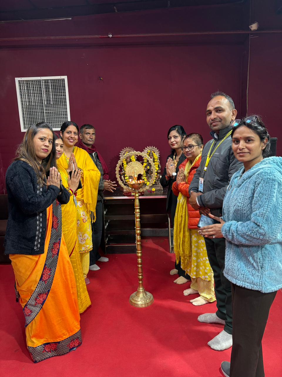 दीपशिखा कॉलेज, मानसरोवर में बसंत पंचमी का हर्षोल्लास के साथ आयोजन