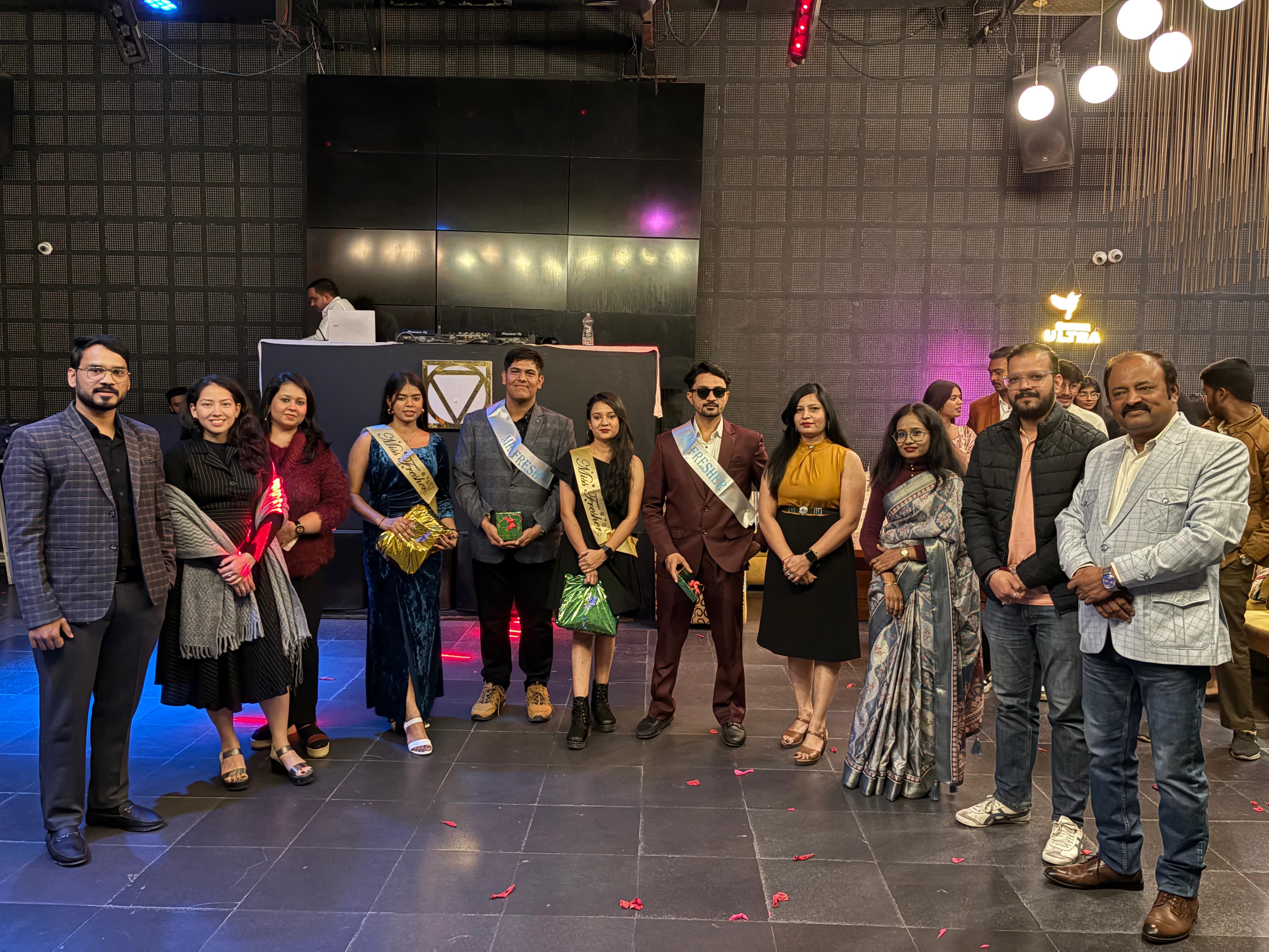 यूनिवर्सिटी ऑफ टेक्नोलॉजी, जयपुर के मैनेजमेंट डिपार्टमेंट द्वारा एमबीए /बीबीए  फ्रेशर्स पार्टी 2025 का भव्य आयोजन