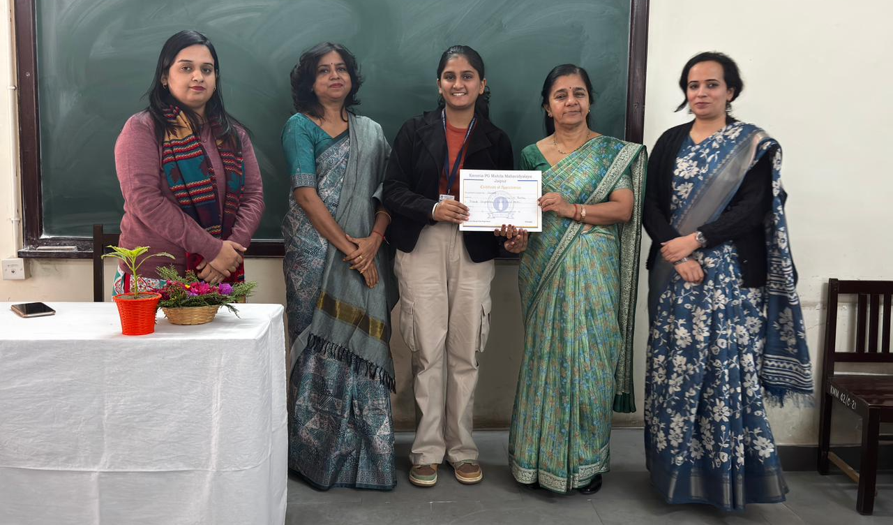 पब्लिक स्पीकिंग क्लब की वाद-विवाद प्रतियोगिता का आयोजन