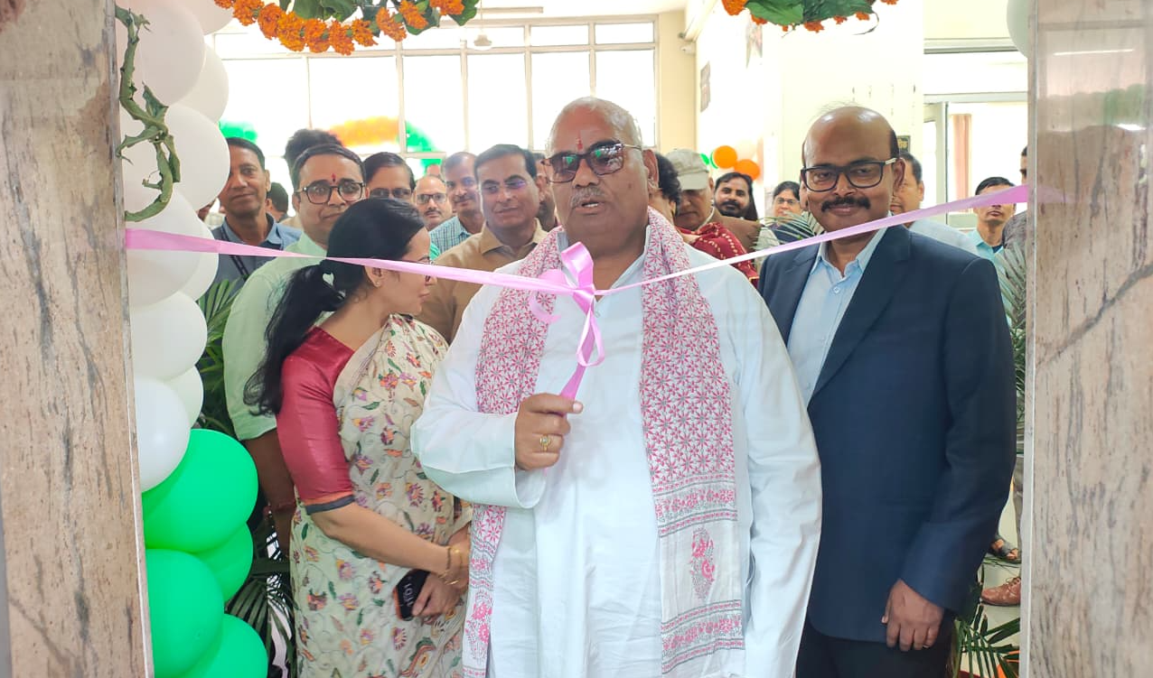 शिक्षा एवं पंचायती राज मंत्री मदन दिलावर ने किया सभागार एवं लिफ्ट का लोकार्पण