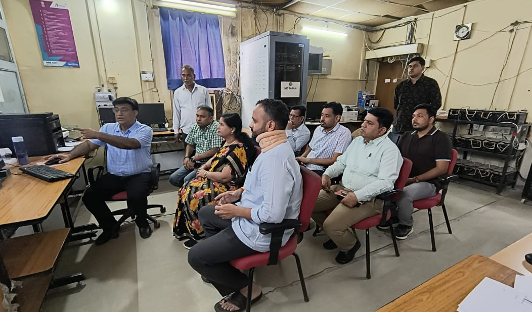 मतदान दलों का किया द्वितीय रेण्डमाइजेशन