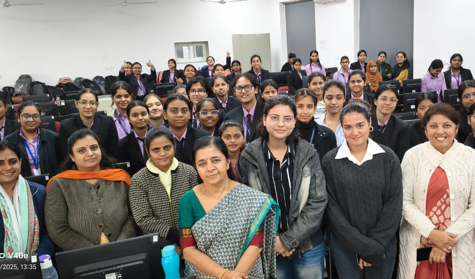 “प्रॉम्प्ट इंजीनियरिंग” विषय पर दो दिवसीय कार्यशाला