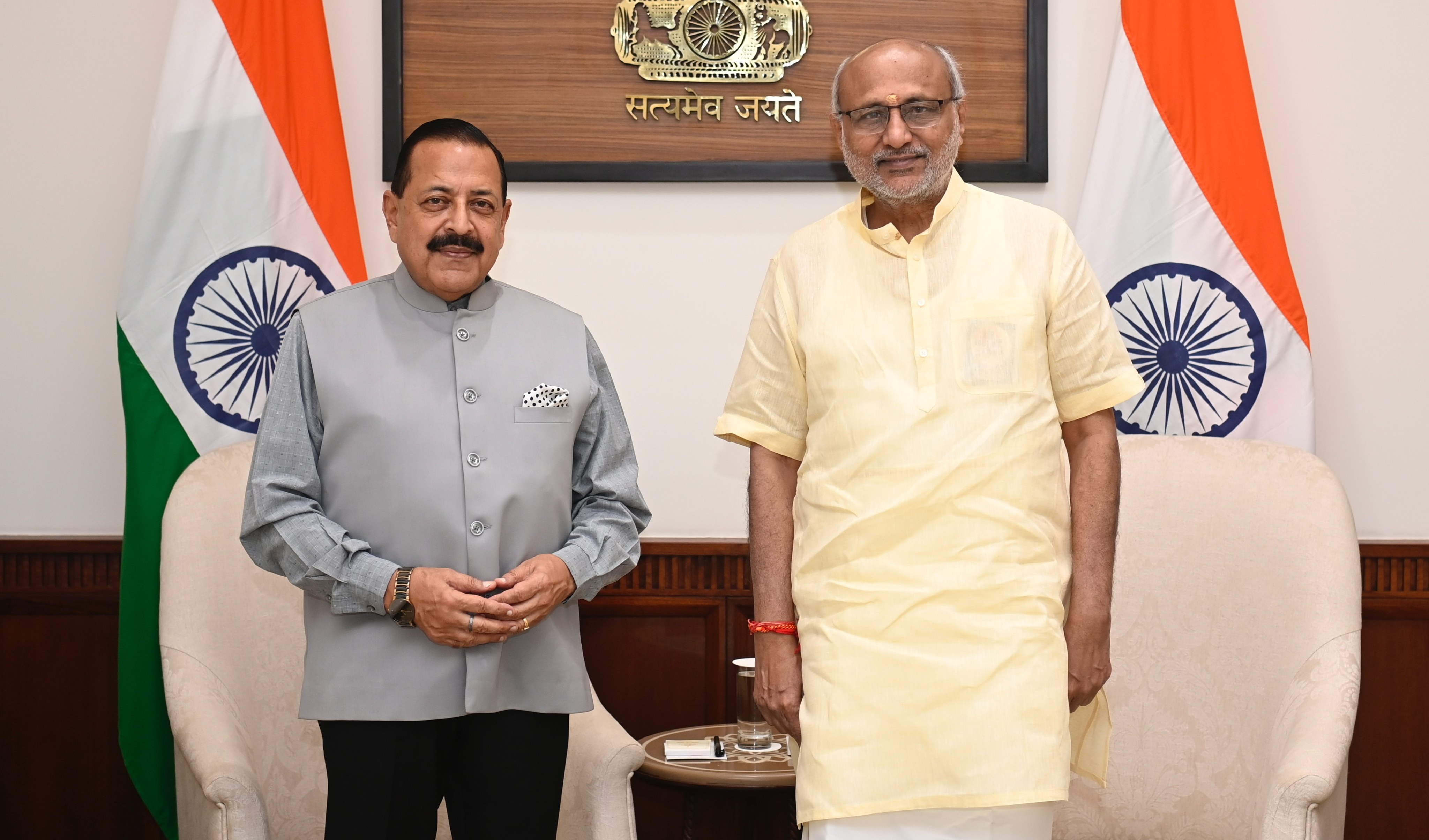 विज्ञान में अनुसंधान, युवा सहभागिता और वैश्विक साझेदारियों पर ध्यान केंद्रित करें: उपराष्ट्रपति