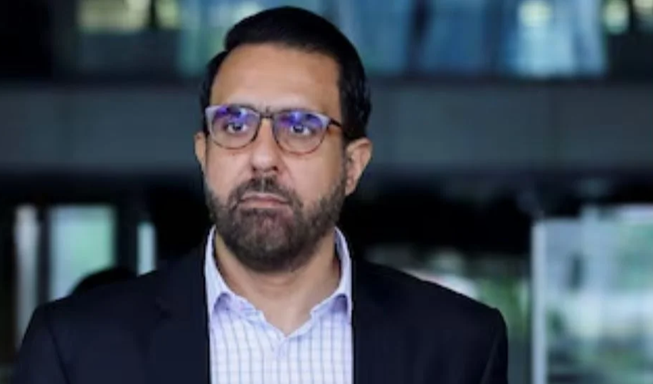 सिंगापुर की राजनीति में बड़ा फैसला: प्रधानमंत्री लॉरेंस वोंग ने विपक्ष के नेता पद से हटाए प्रीतम सिंह