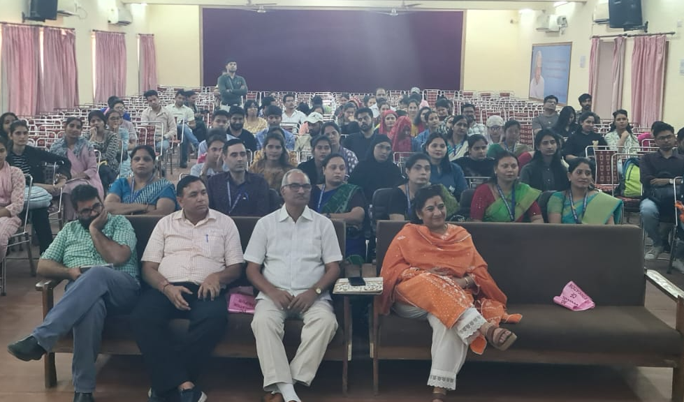 सफलता का मार्ग: इग्नू के विकल्पों का सही चुनाव और व्यवस्थित अध्ययन ही उन्नति की कुंजी