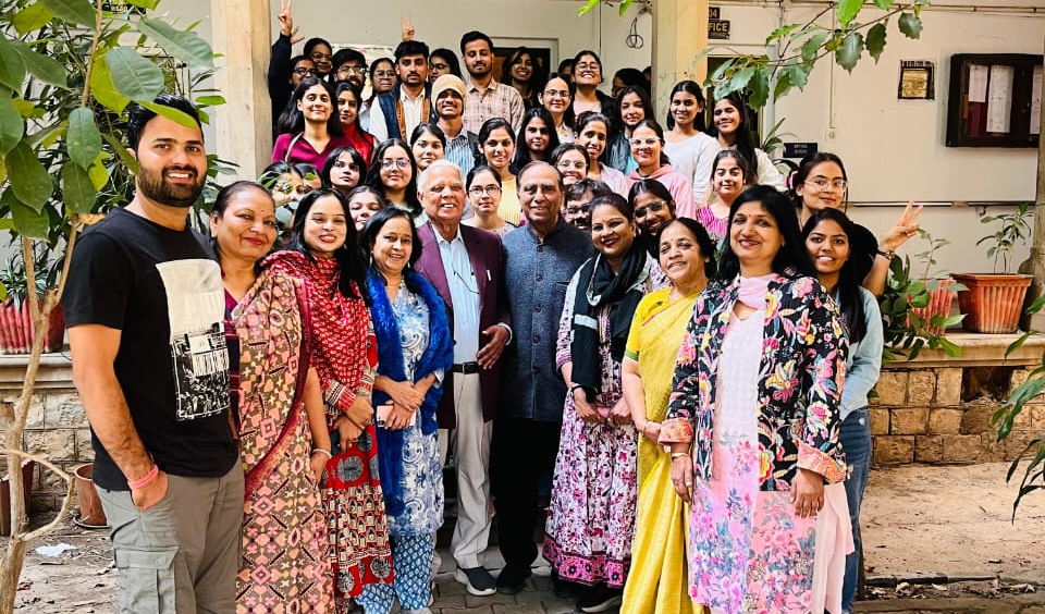 विश्वविद्यालय में स्वास्थ्य और प्राकृतिक चिकित्सा पर कार्यशाला आयोजित