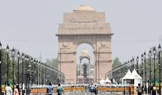 दिल्ली को मिली राहत: दुनिया के 10 सबसे प्रदूषित शहरों की सूची से बाहर हुई राष्ट्रीय राजधानी, कोलकाता और मुंबई की स्थिति में भी सुधार