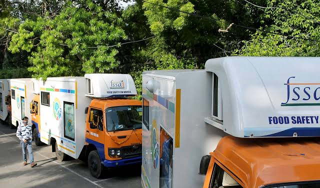 FSSAI Inspections at Two Major Delhi Aerocity Hotels Reveal Cockroaches, Flies and Expired Food