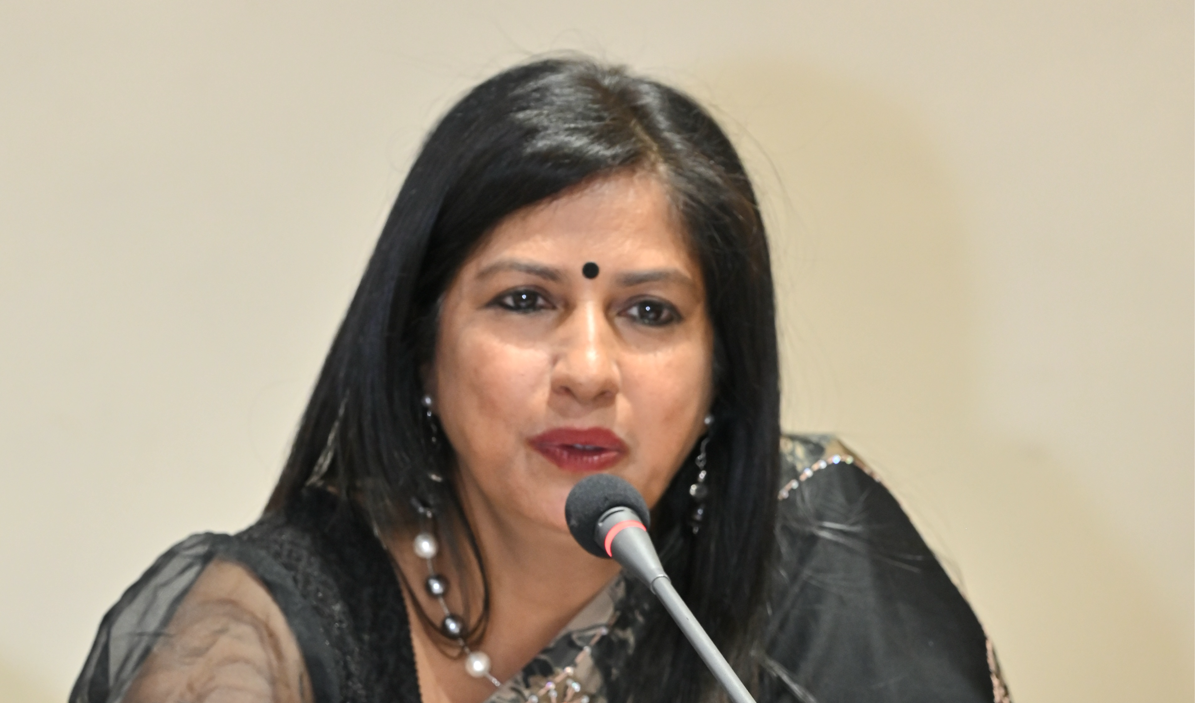 एनसीईआरटी के राष्ट्रीय शिक्षक कवि-सम्मेलन में ज्ञानविहार स्कूल,जयपुर की शिक्षिका एवं कवयित्री रेनू 'शब्दमुखर' का चयन