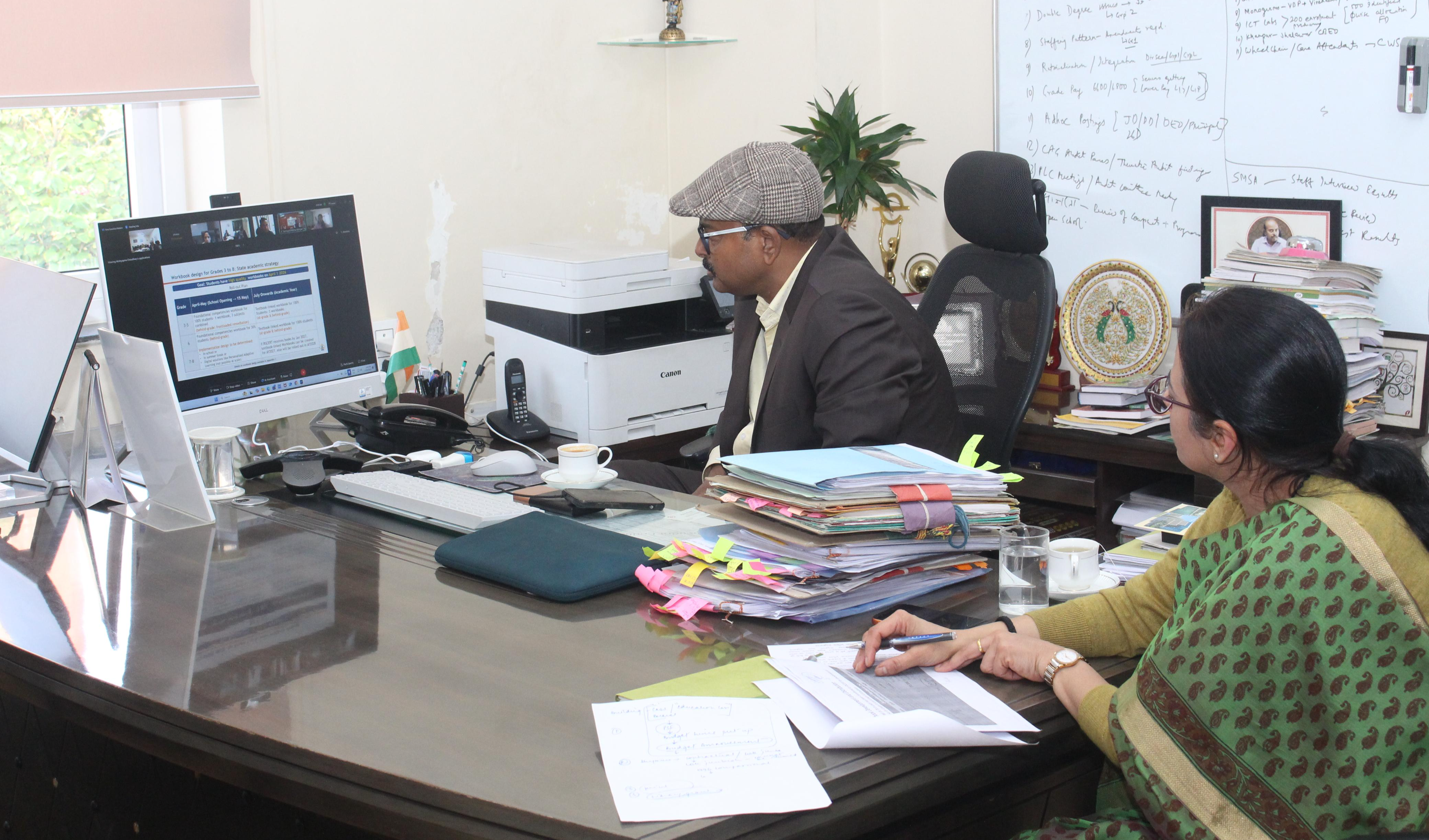 विद्यार्थियों को एक अप्रैल को मिल जाएंगी नई पुस्तकें