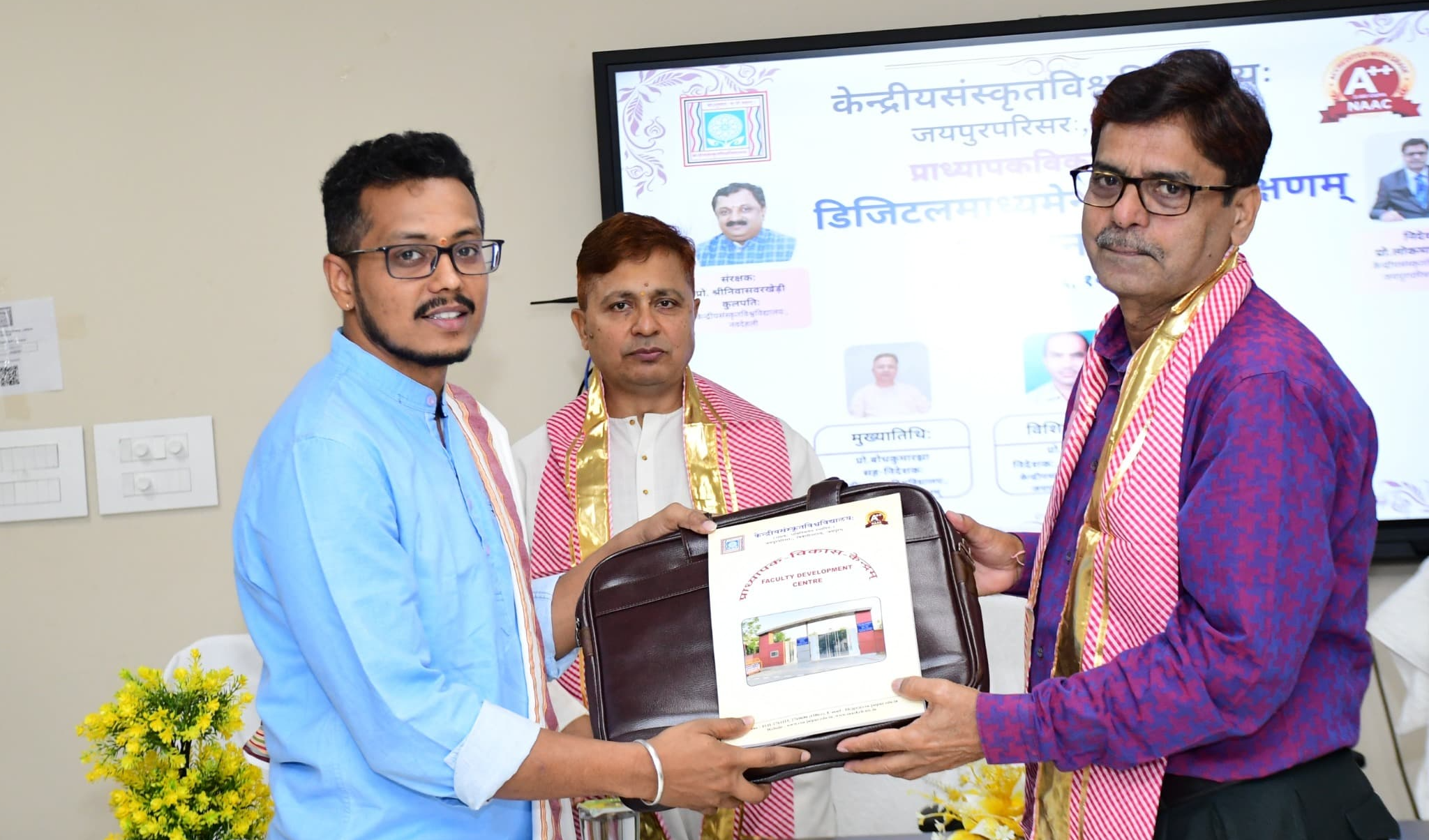 डिजिटलमाध्यमेन शास्त्रशिक्षणम् विषय पर षड् दिवसीय कार्यशाला का शुभारम्भ