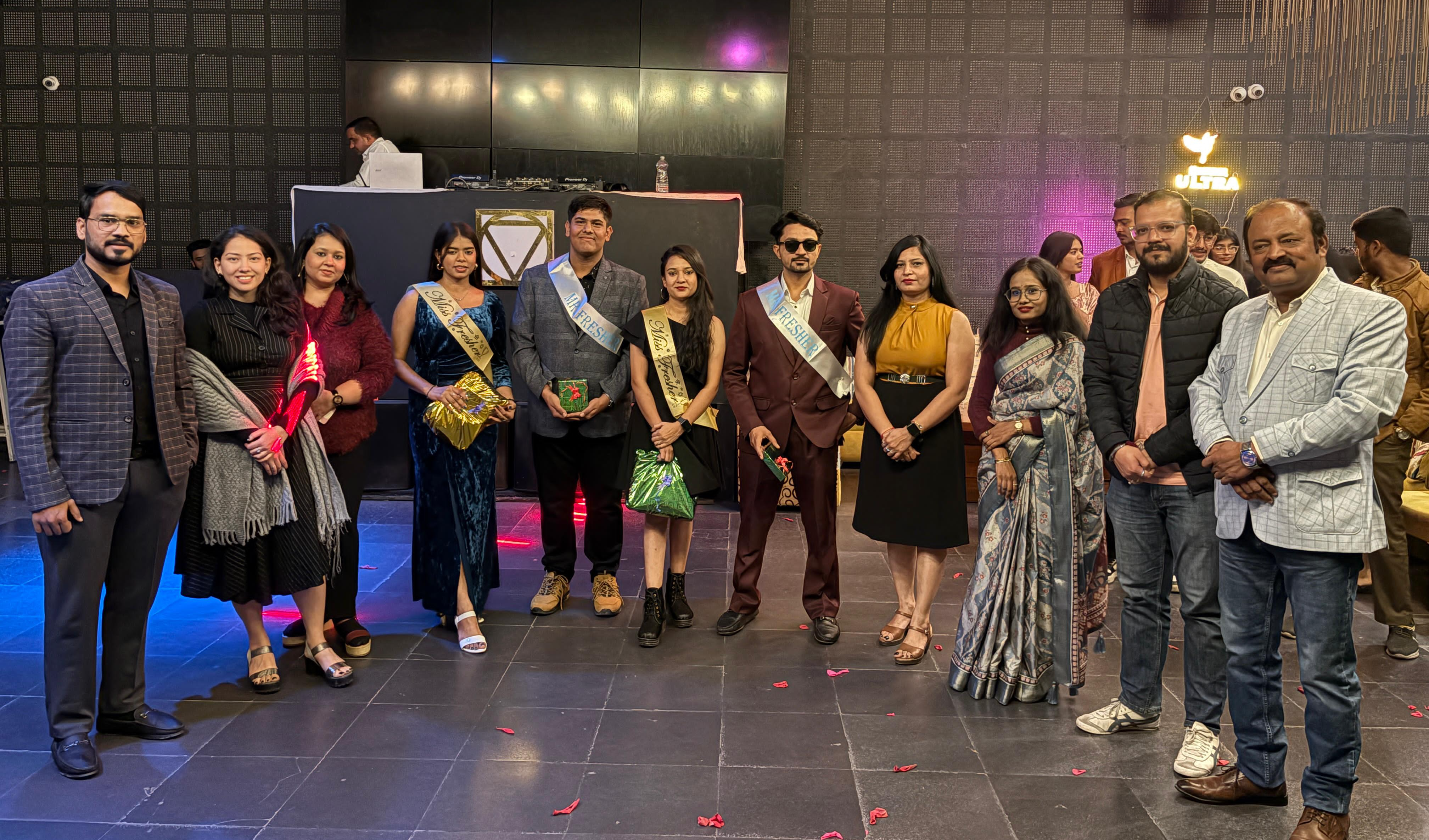 यूनिवर्सिटी ऑफ टेक्नोलॉजी, जयपुर के मैनेजमेंट डिपार्टमेंट द्वारा एमबीए /बीबीए  फ्रेशर्स पार्टी 2025 का भव्य आयोजन