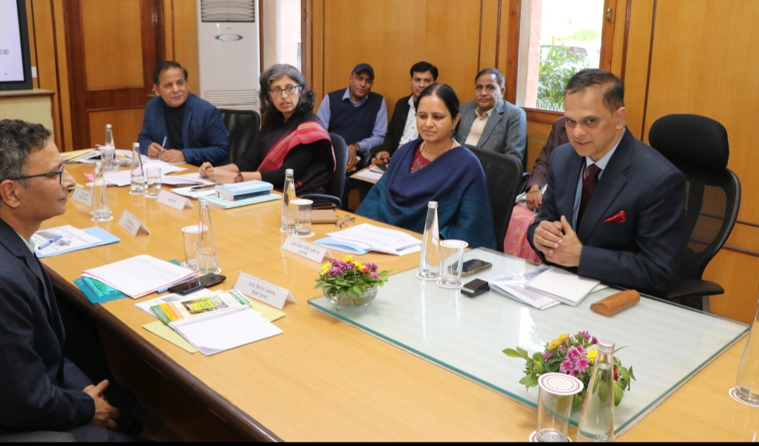 रबी सीजन में किसानों को समय पर गुणवत्तापूर्ण कृषि आदान उपलब्ध करावाई जाये-मुख्य सचिव