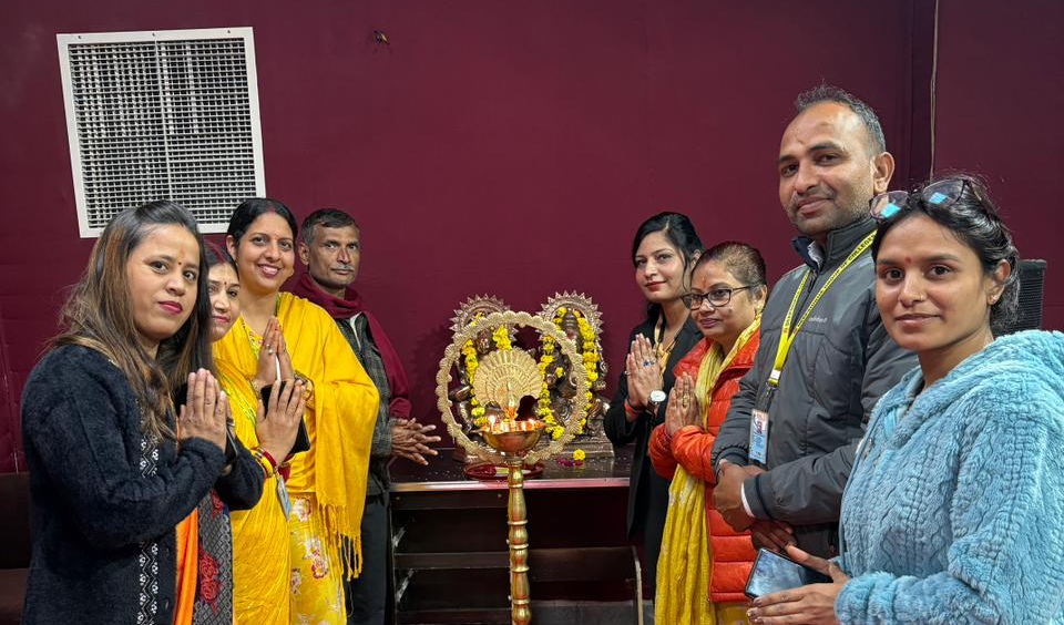 दीपशिखा कॉलेज, मानसरोवर में बसंत पंचमी का हर्षोल्लास के साथ आयोजन