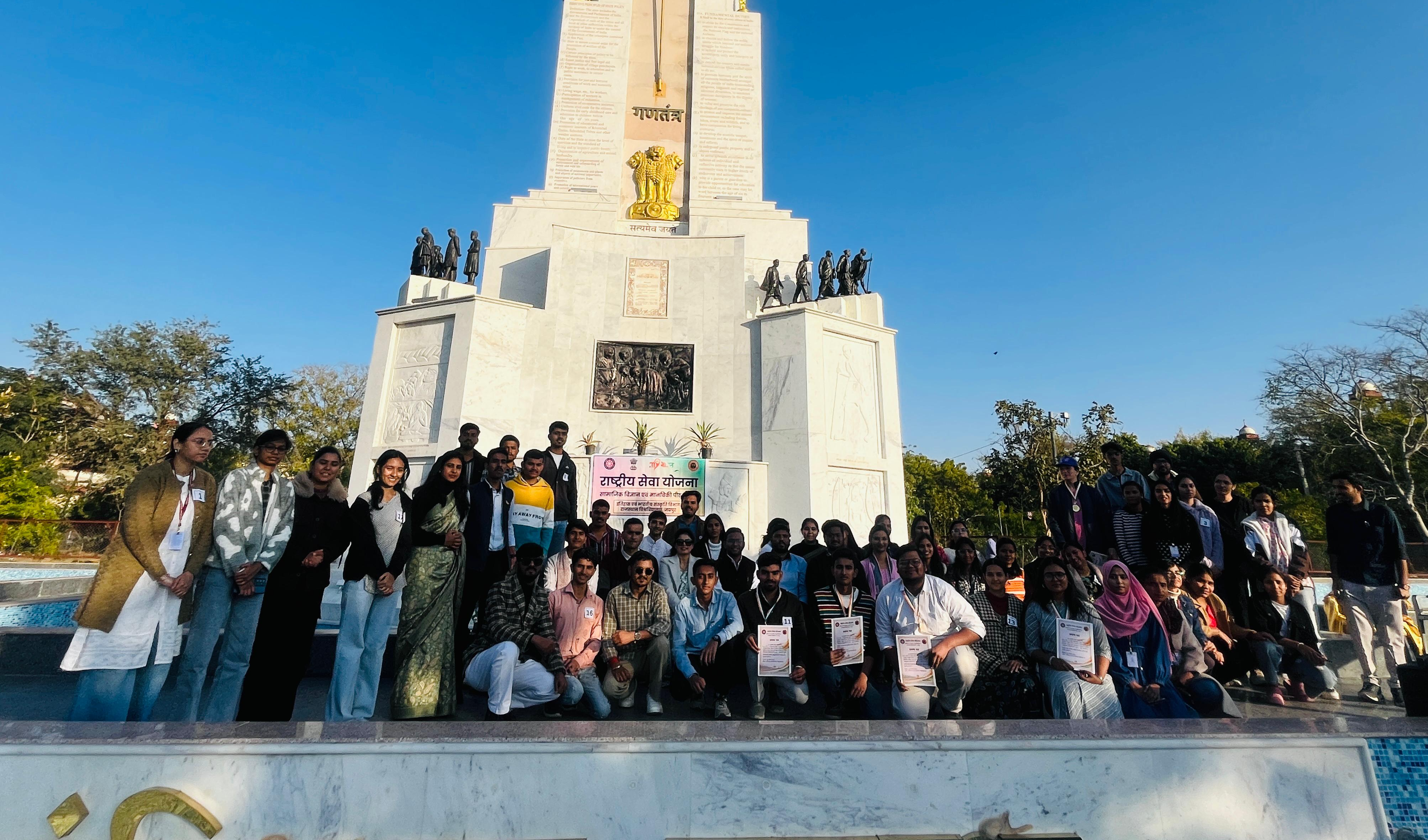 शौर्य संध्या, आशु भाषण प्रतियोगिता का आयोजन करवाया गया