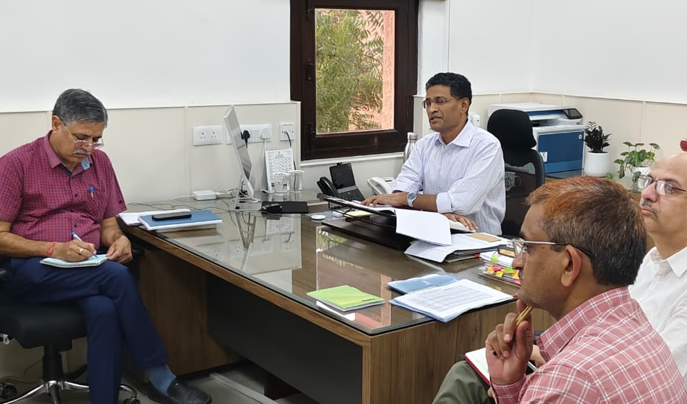 माइनिंग सेक्टर में समन्वित प्रयासों से अर्जित करेंगे बड़ा राजस्व लक्ष्य - प्रमुख सचिव, खान विभाग