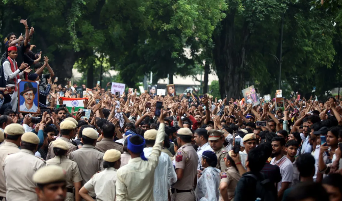 Protests Intensify at Jantar Mantar as Sonam Wangchuk's Fast Continues; Political Debate Deepens Across India
