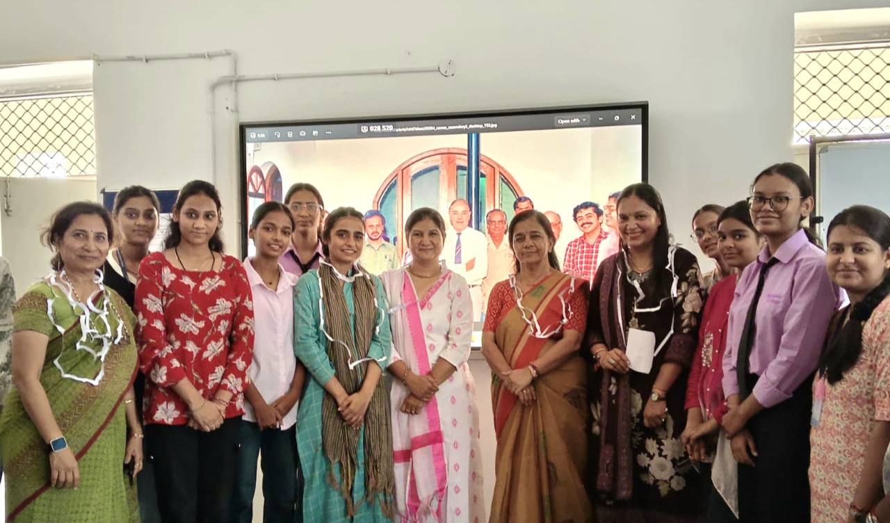 तीन दिवसीय कार्यशाला में छात्राओं ने सीखा नवाचार, रचनात्मकता और उद्यमिता का हुनर