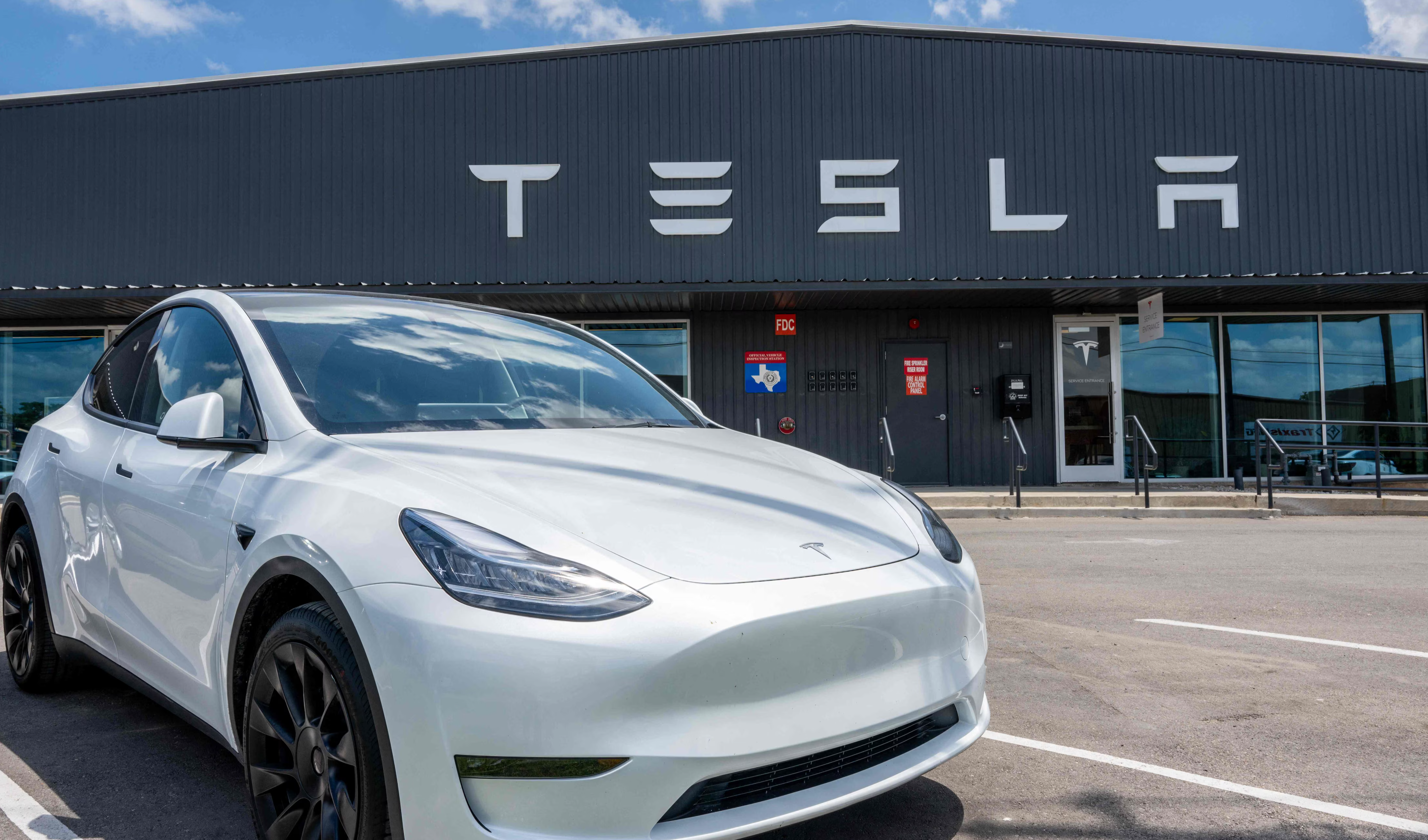 No Immediate Relief for Tesla as India–US Trade Pact Leaves Electric Vehicles Out