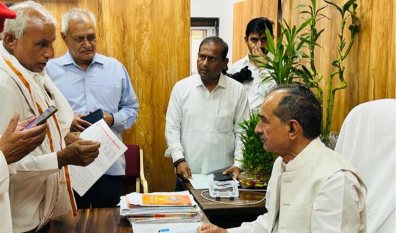 कर्मचारी नेताओं ने भाजपा प्रदेश अध्यक्ष राठौड़ से की भेंट, शिक्षा मंत्री का नकारात्मक रवाया